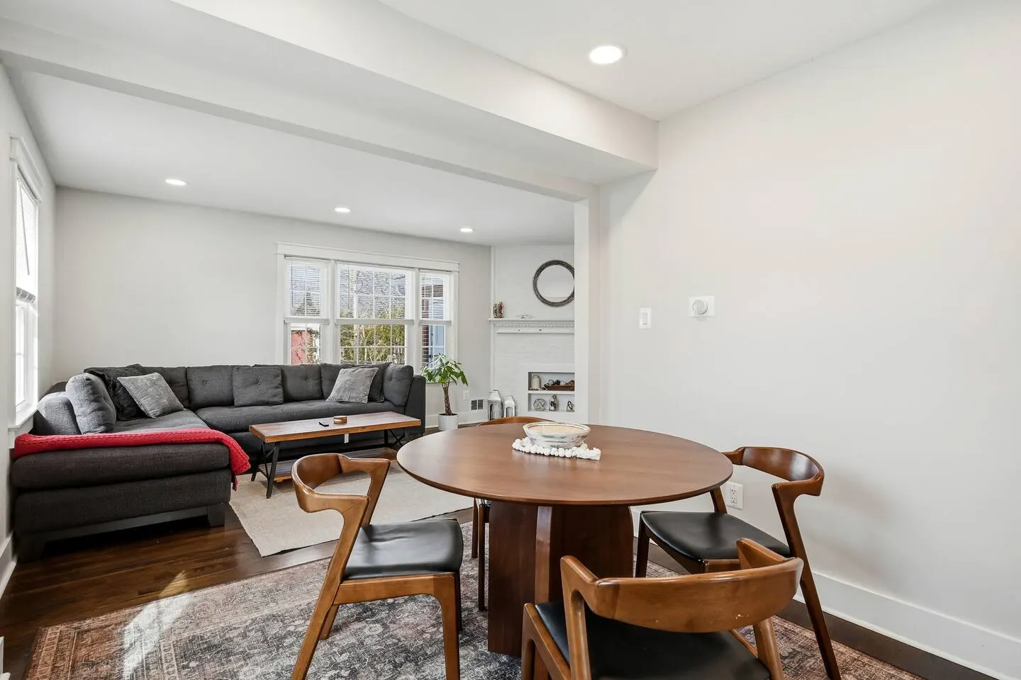Downtown Retreat with 2 Primary Suites — photo 5