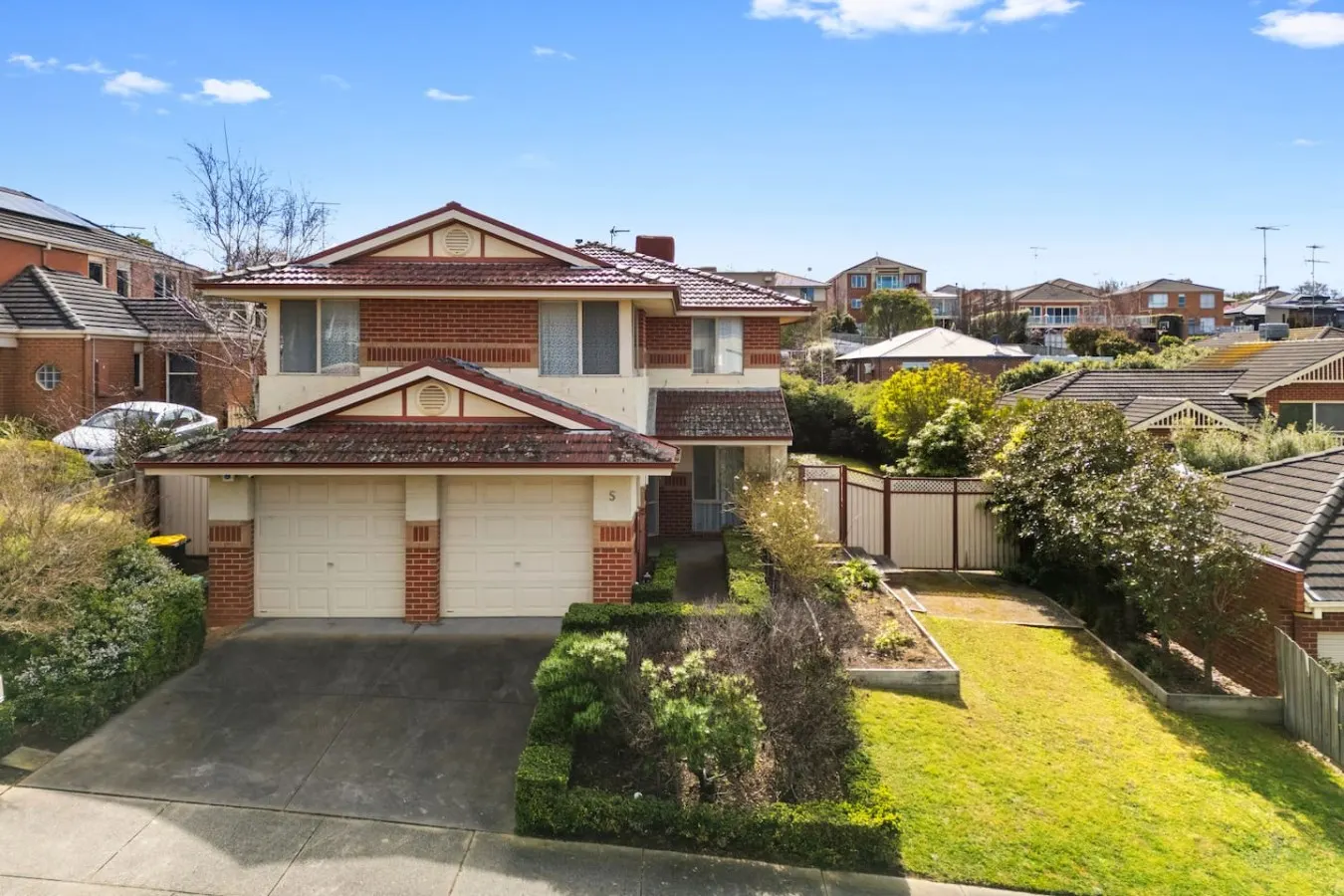 Highton 4BR Near Buckley Falls & Queens Park 10