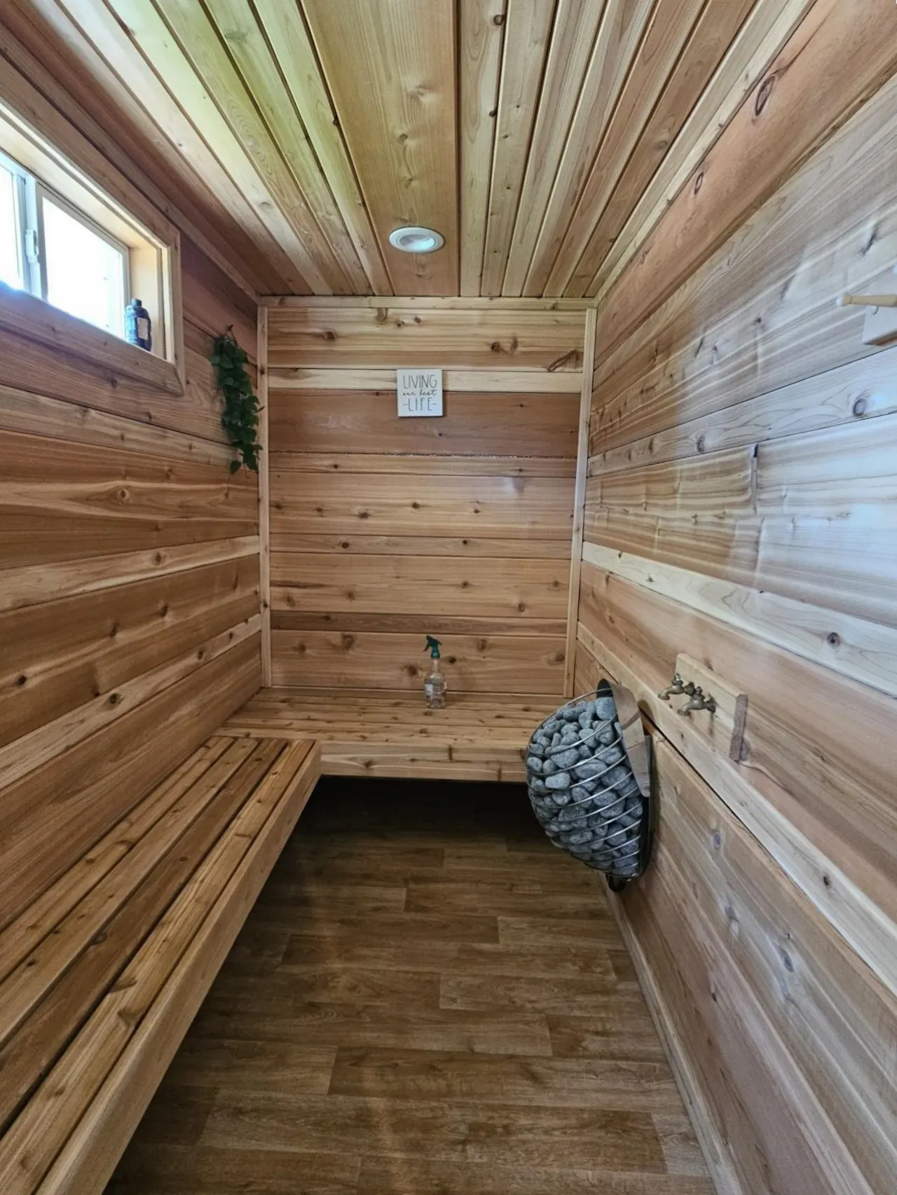 Strawberry Hills The Switchback Studio Cabin 1 14