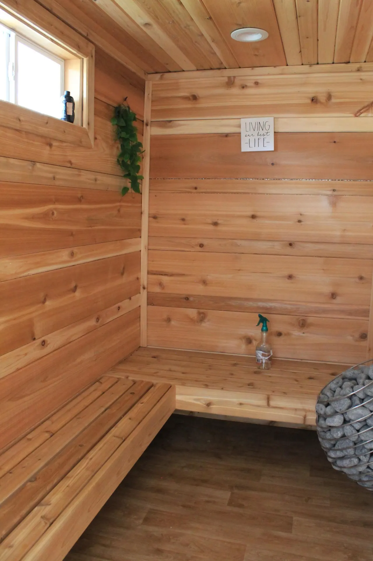 Strawberry Hills The Switchback Studio Cabin 1 16