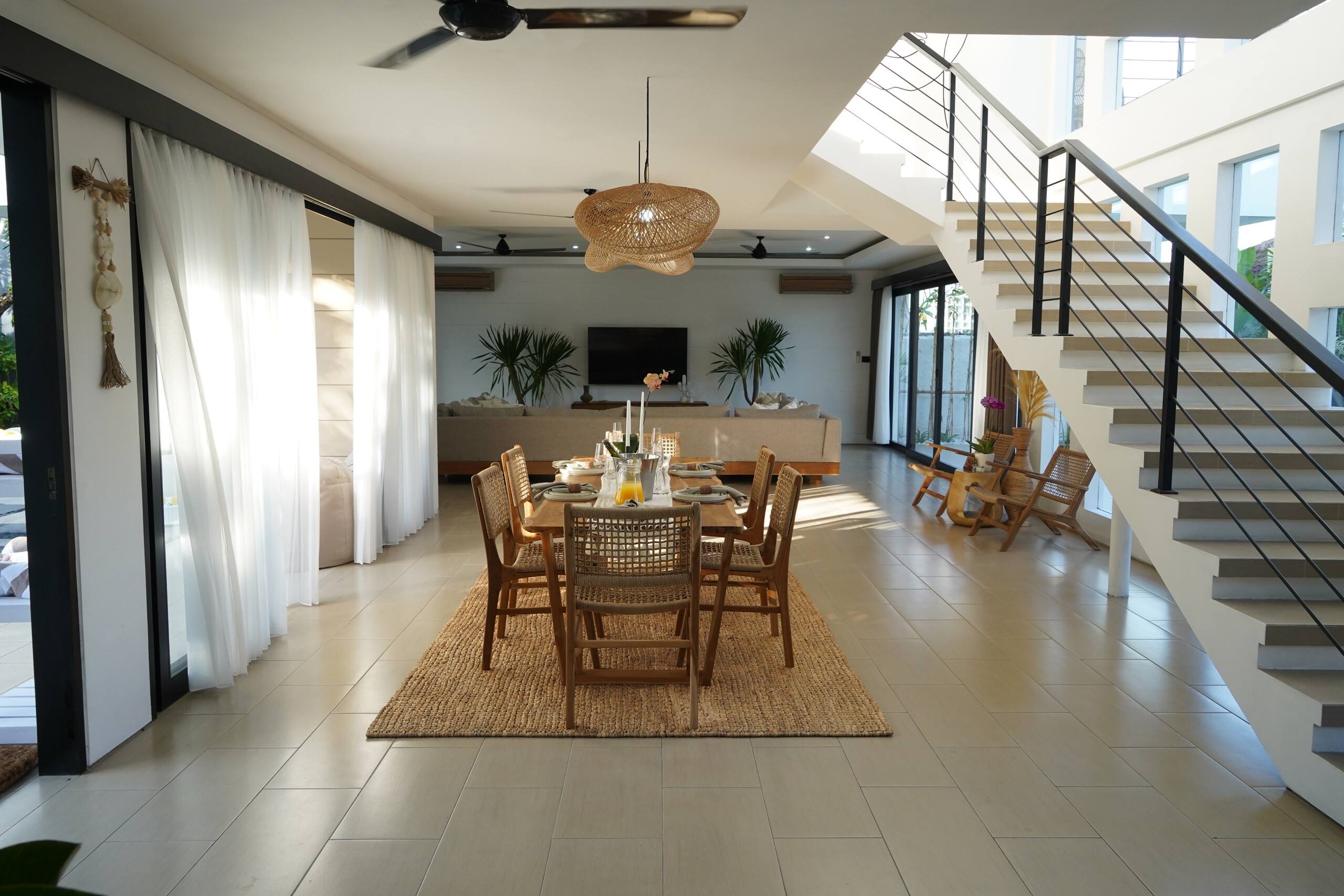 Villa Admire - Spacious, Garden & Homey, Bali 15