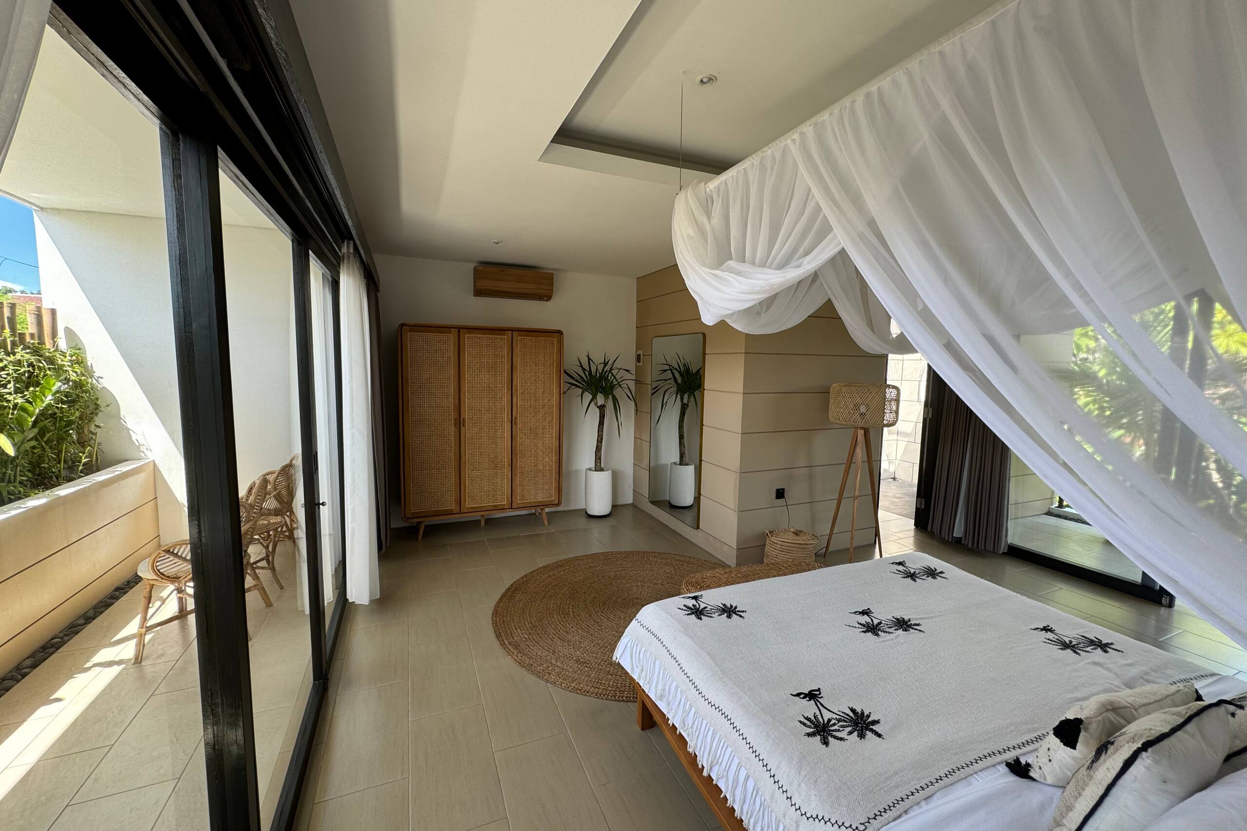 Villa Admire - Spacious, Garden & Homey, Bali 16