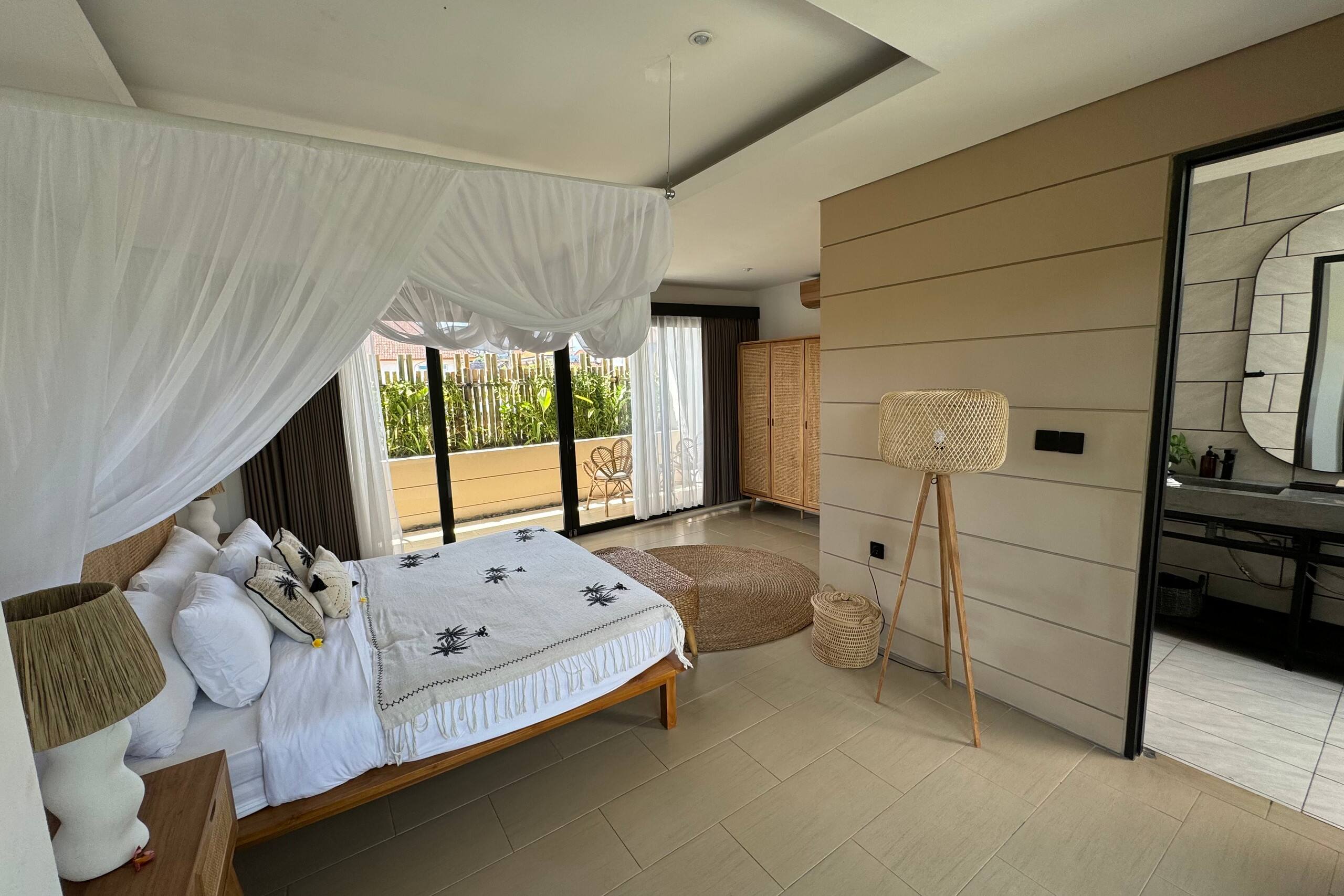 Villa Admire - Spacious, Garden & Homey, Bali 17