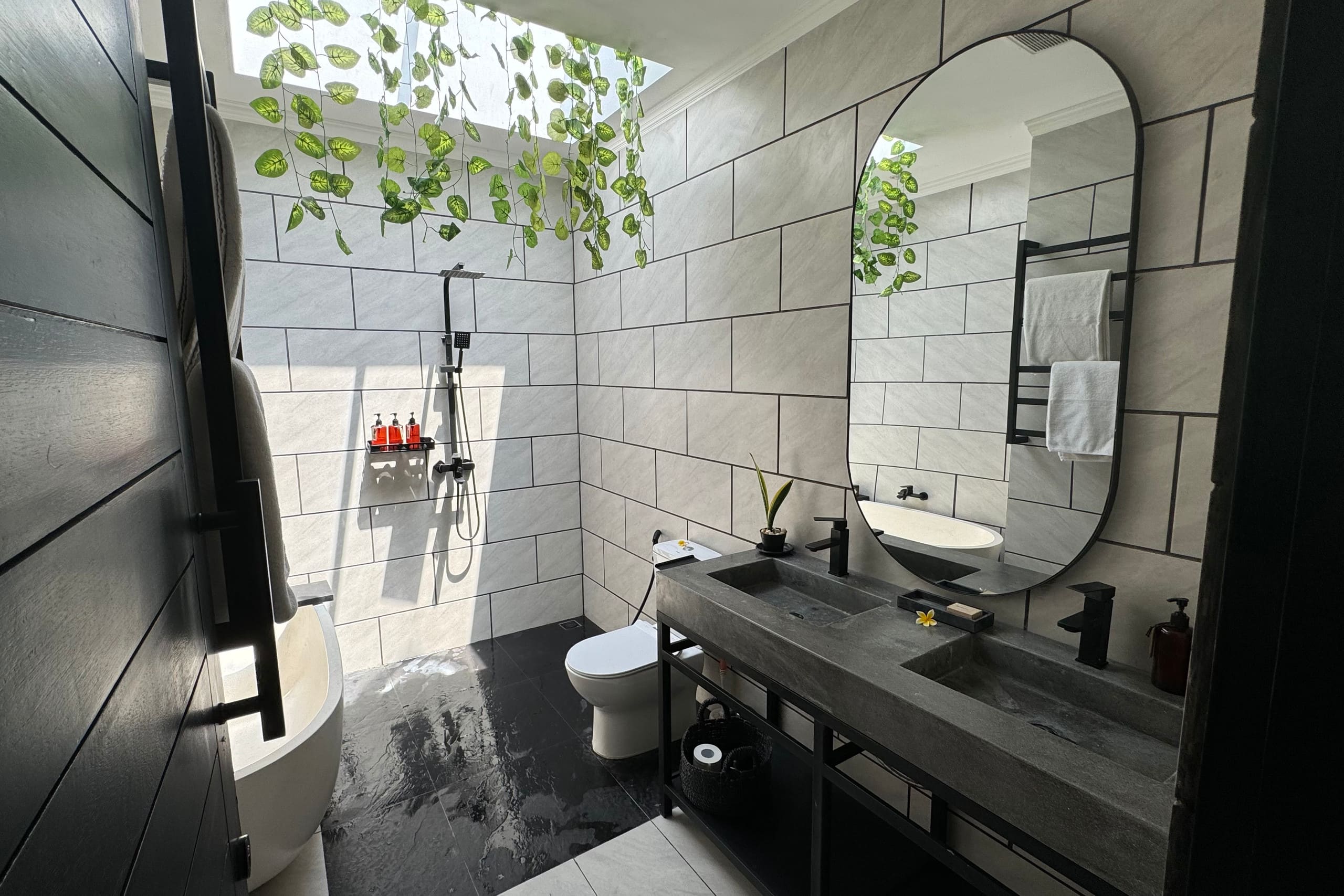 Villa Admire - Spacious, Garden & Homey, Bali 24