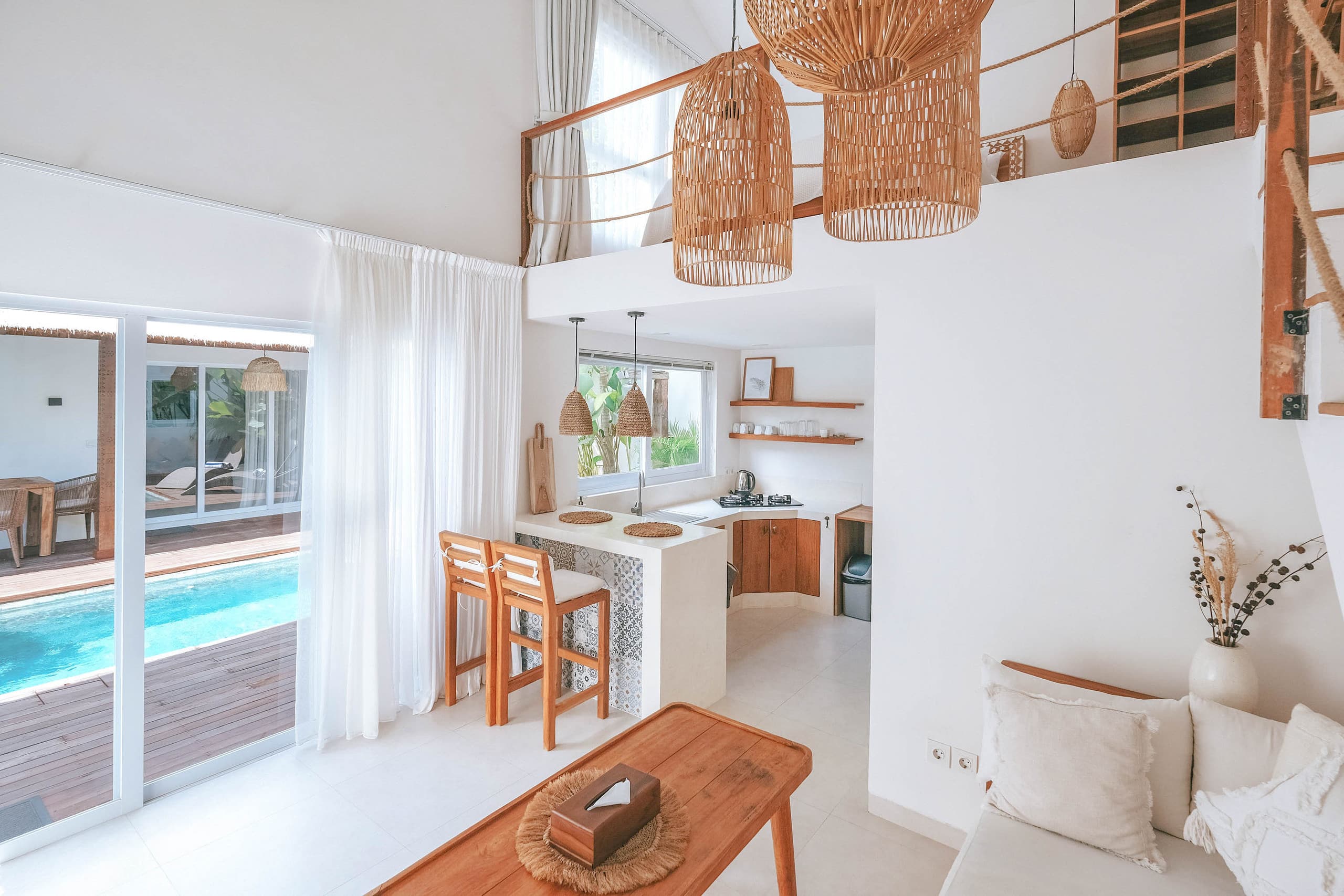 2BR Sun&Moon Pool Villa, Walk to Cafés, Near Beach 11