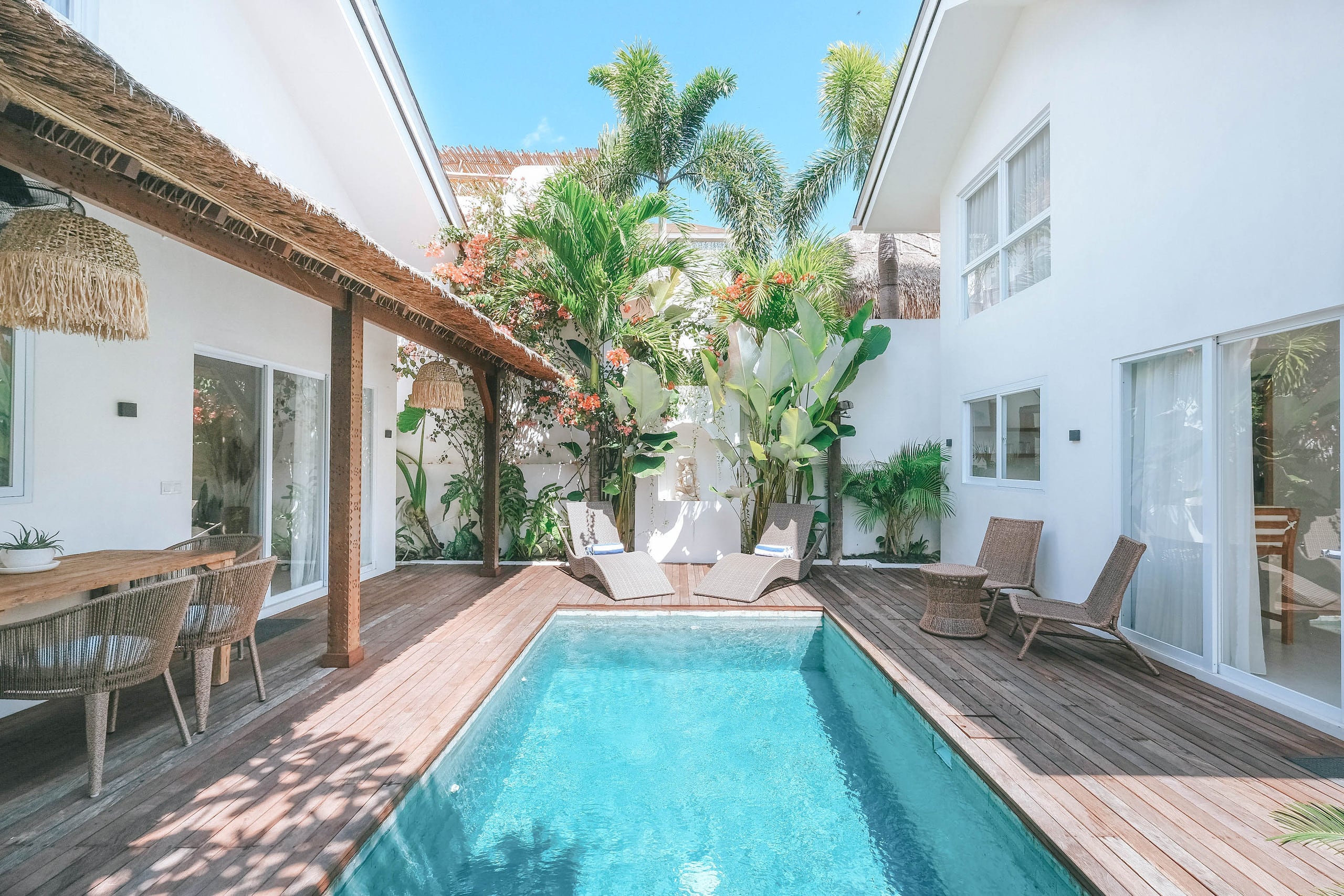2BR Sun&Moon Pool Villa, Walk to Cafés, Near Beach — photo 3