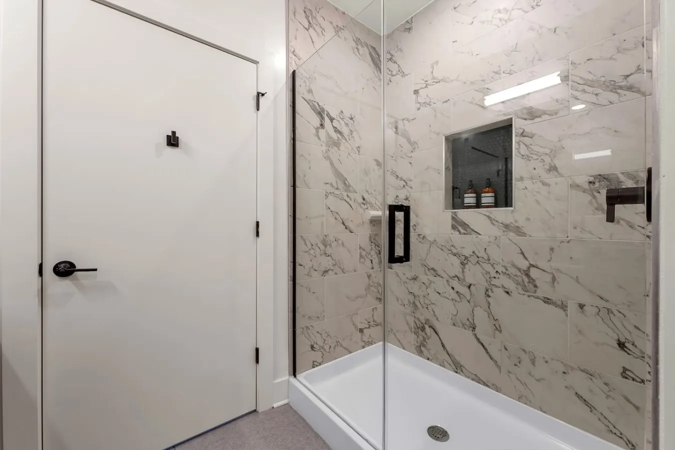 1BD in Channelside District Perfect Remote Work 18