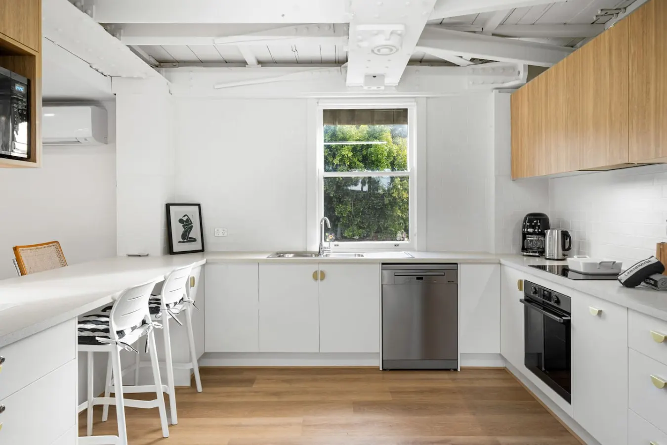 The Dingaling—Beach House Bliss with BBQ — photo 2