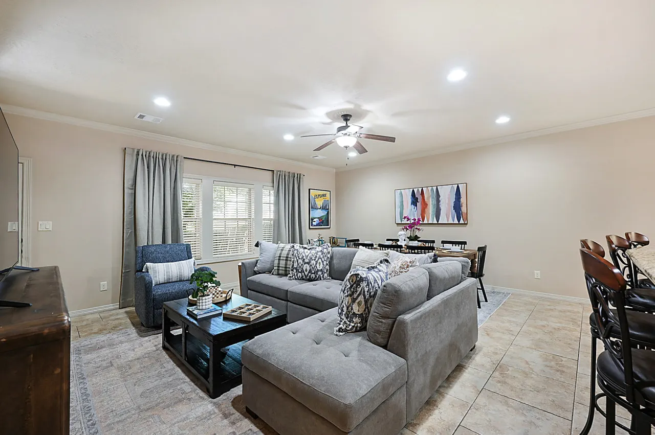 Uptown Aggie– 4BR Near Kyle Field 9