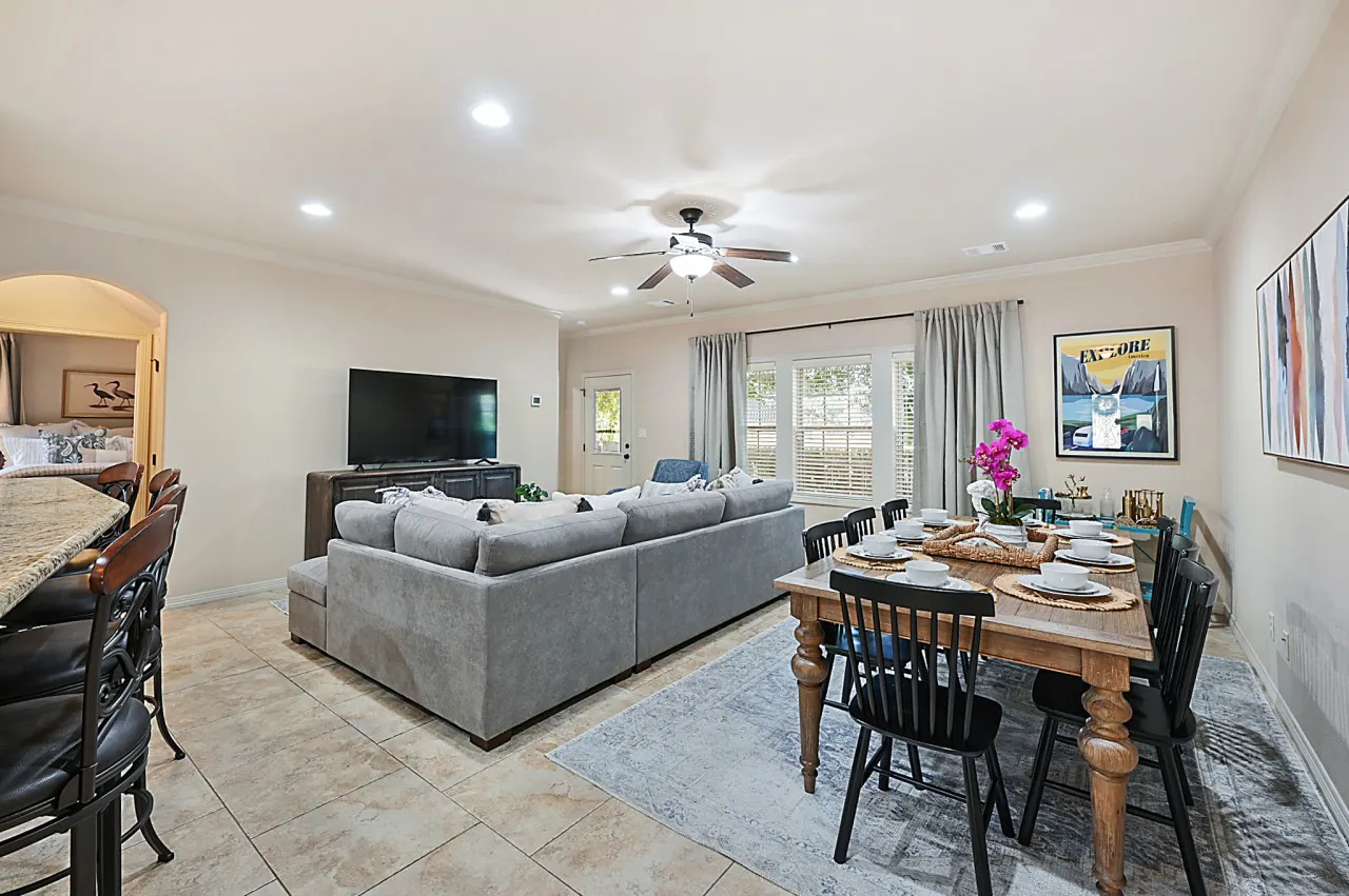Uptown Aggie– 4BR Near Kyle Field 11