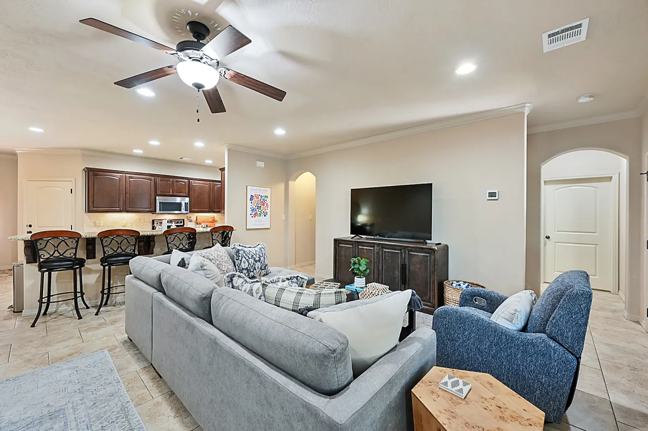 Uptown Aggie– 4BR Near Kyle Field 12