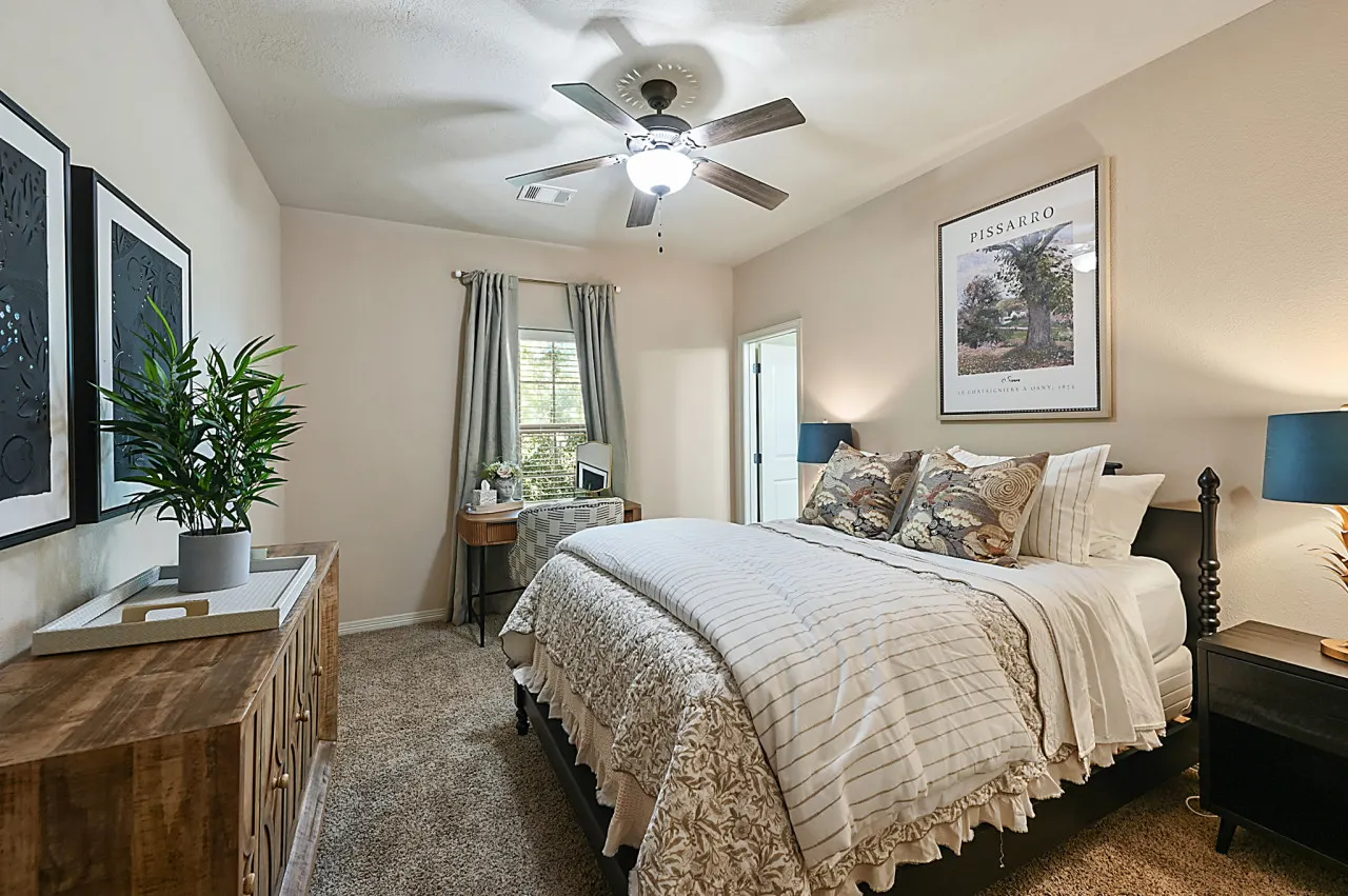 Uptown Aggie– 4BR Near Kyle Field 6