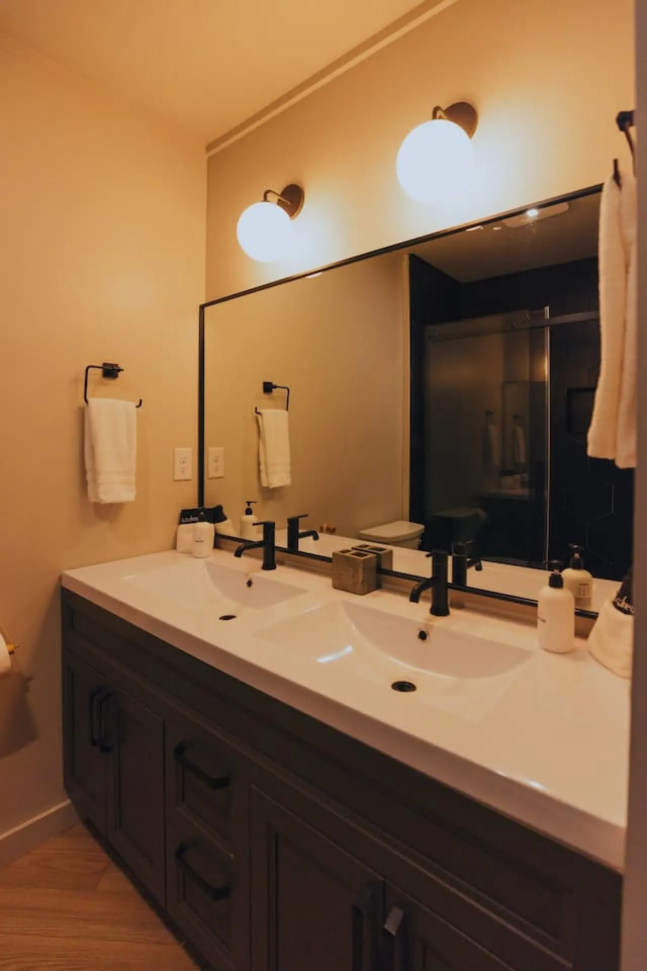 Asheville Luxury Glamping Dome Mtn View, Hot Tub 15