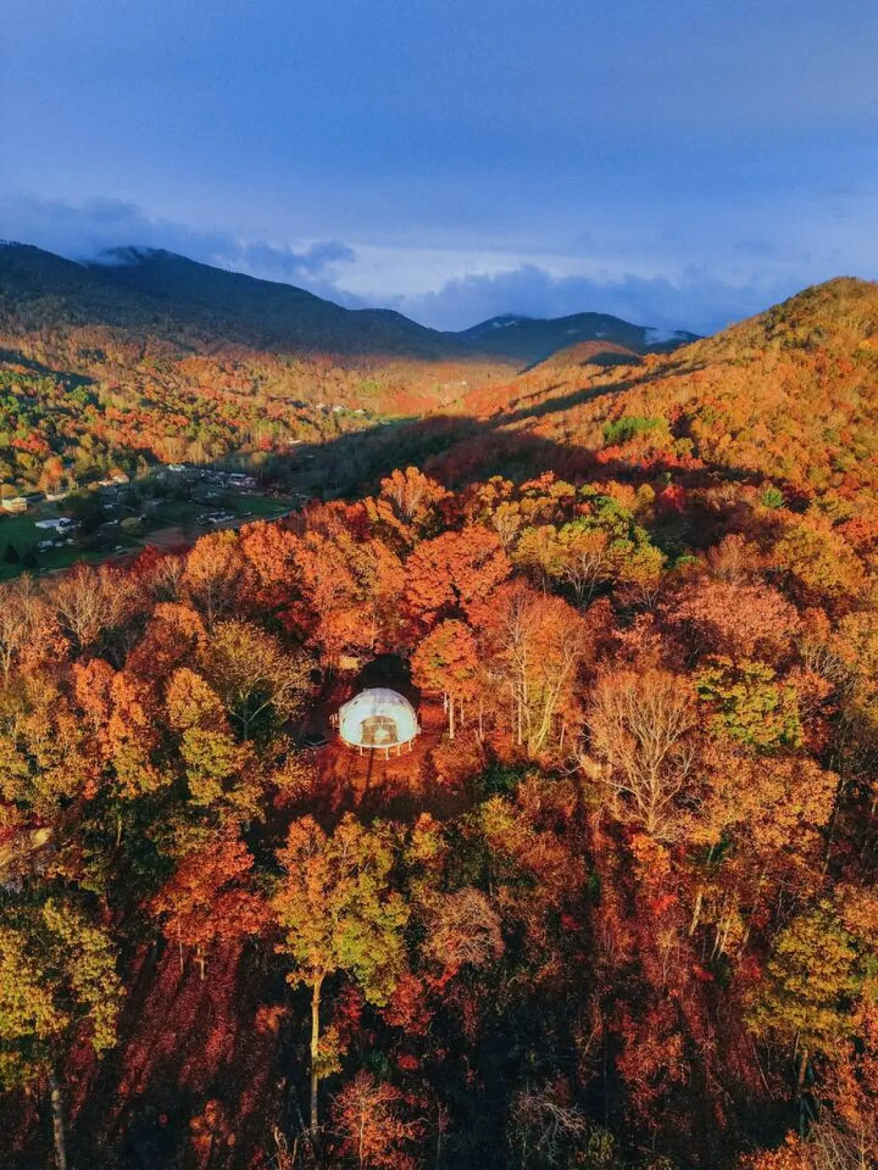Asheville Luxury Glamping Dome Mtn View, Hot Tub 8