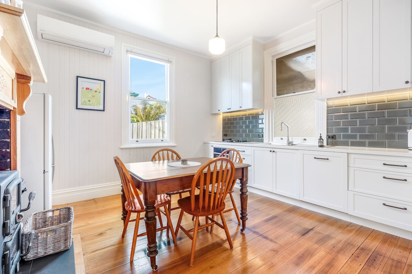 Cosy Upgraded Character Home in Leafy West Hobart