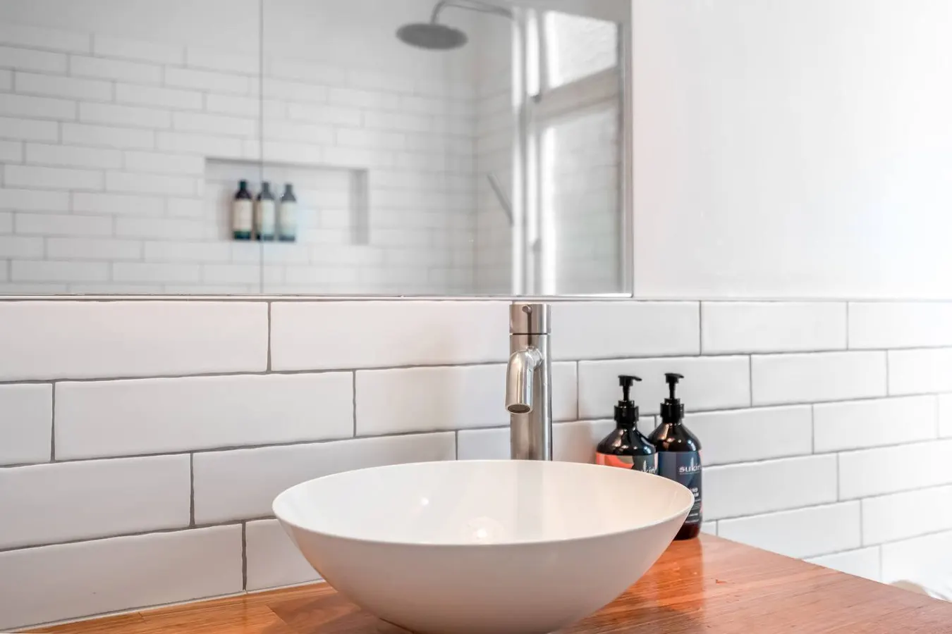 Cosy Upgraded Character Home in Leafy West Hobart 15