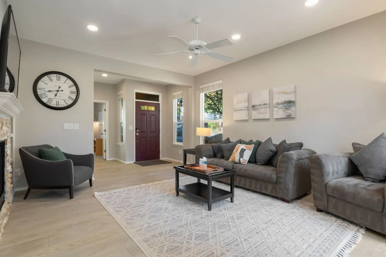 Contemporary Kirkland Retreat ~ 4 Bedroom 11