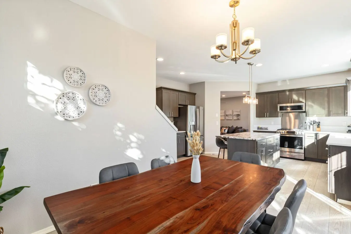 Contemporary Kirkland Retreat ~ 4 Bedroom 19