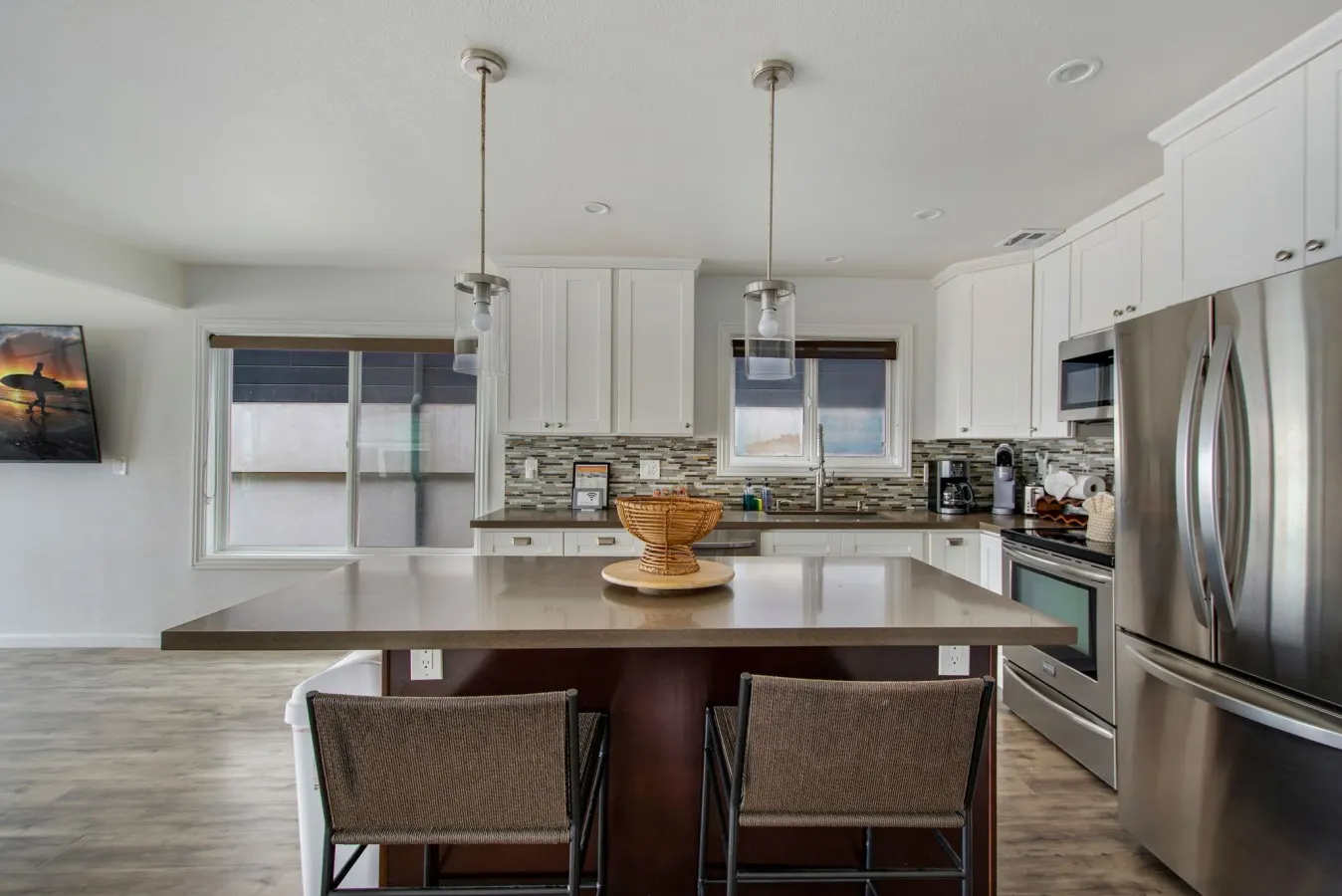 Beachfront Sunset Beach Condo | Ocean Views & Beach Access — photo 4