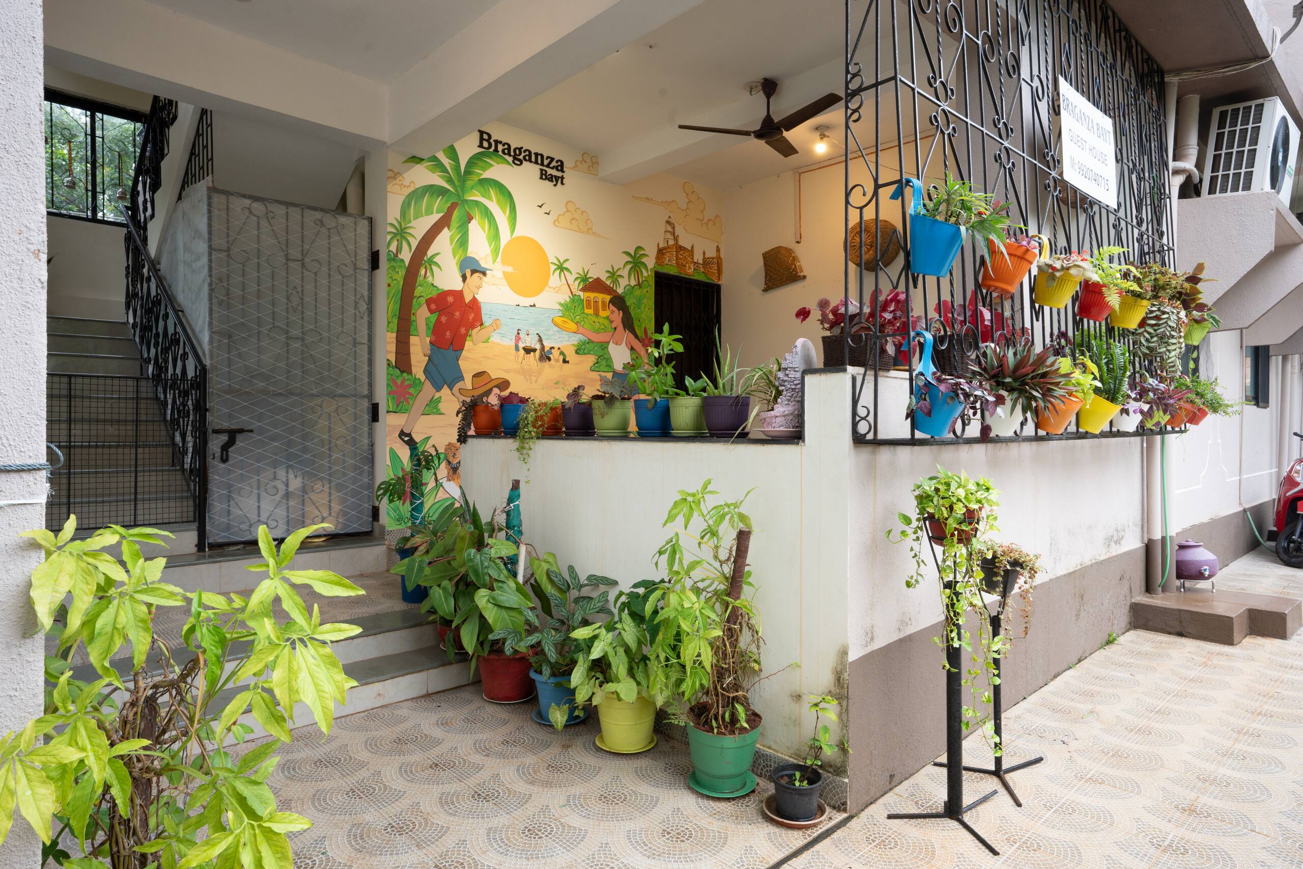 The Stylish Boho 1BK Near Candolim Beach 36