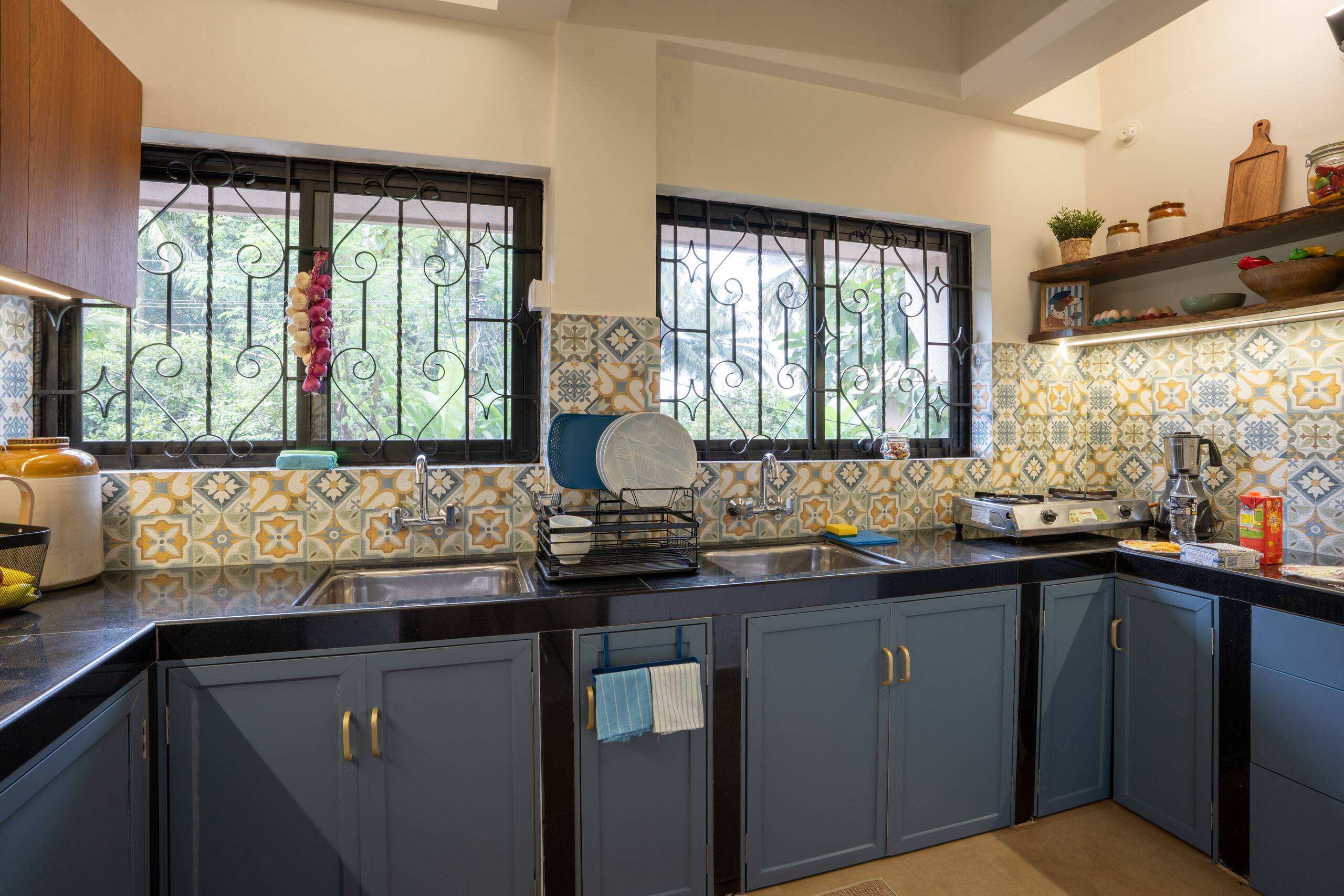 The Stylish Boho 1BK Near Candolim Beach 12