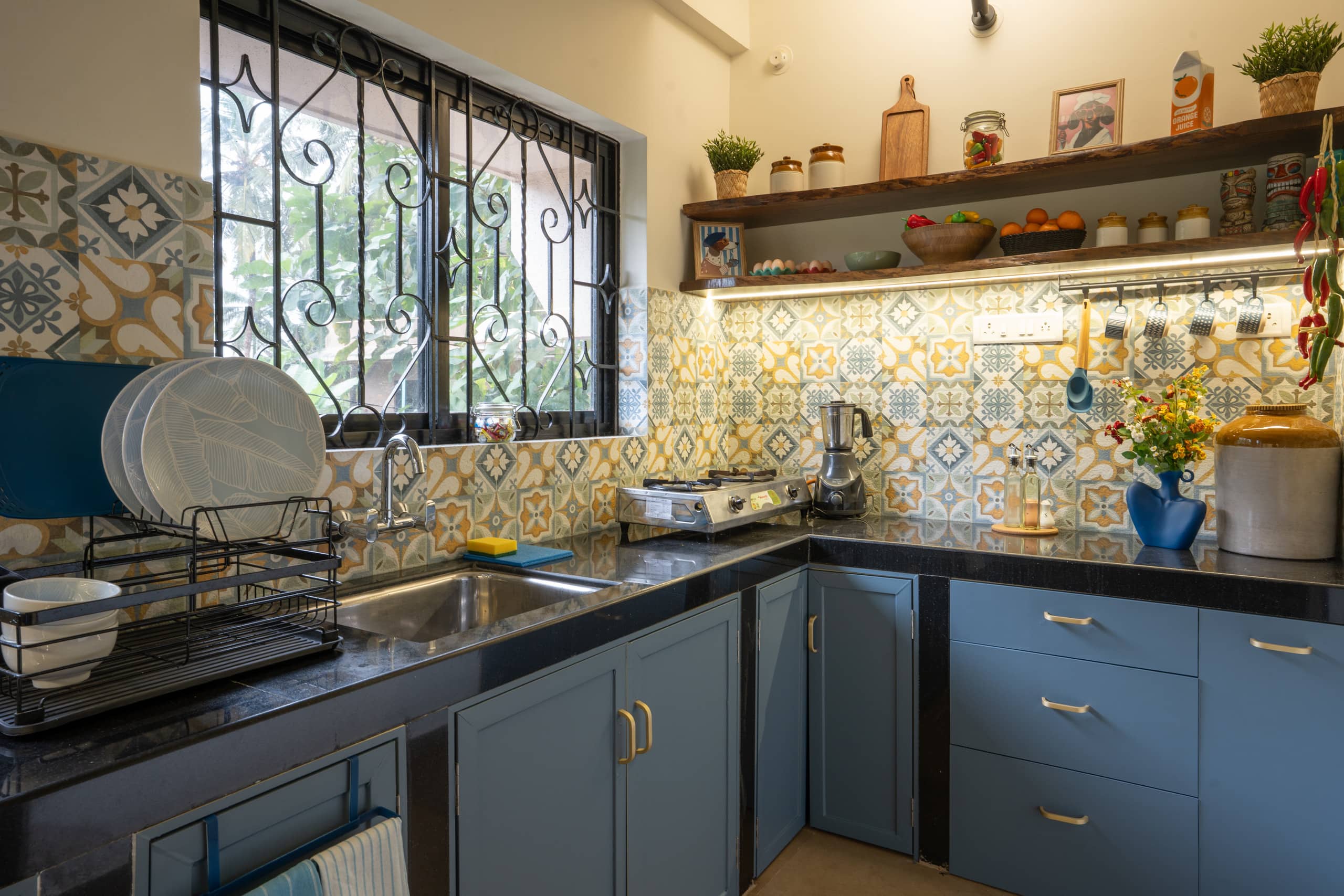 The Stylish Boho 1BK Near Candolim Beach 10