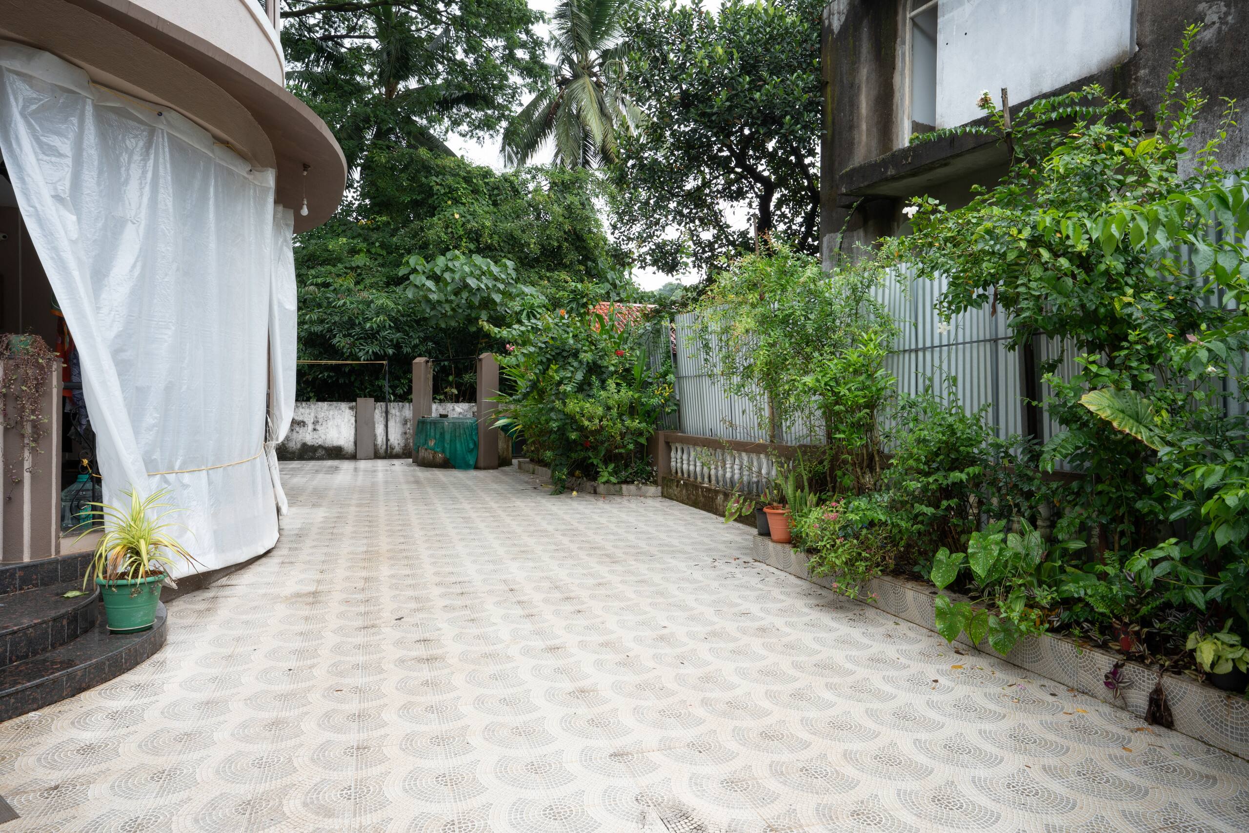 The Stylish Boho 1BK Near Candolim Beach 31