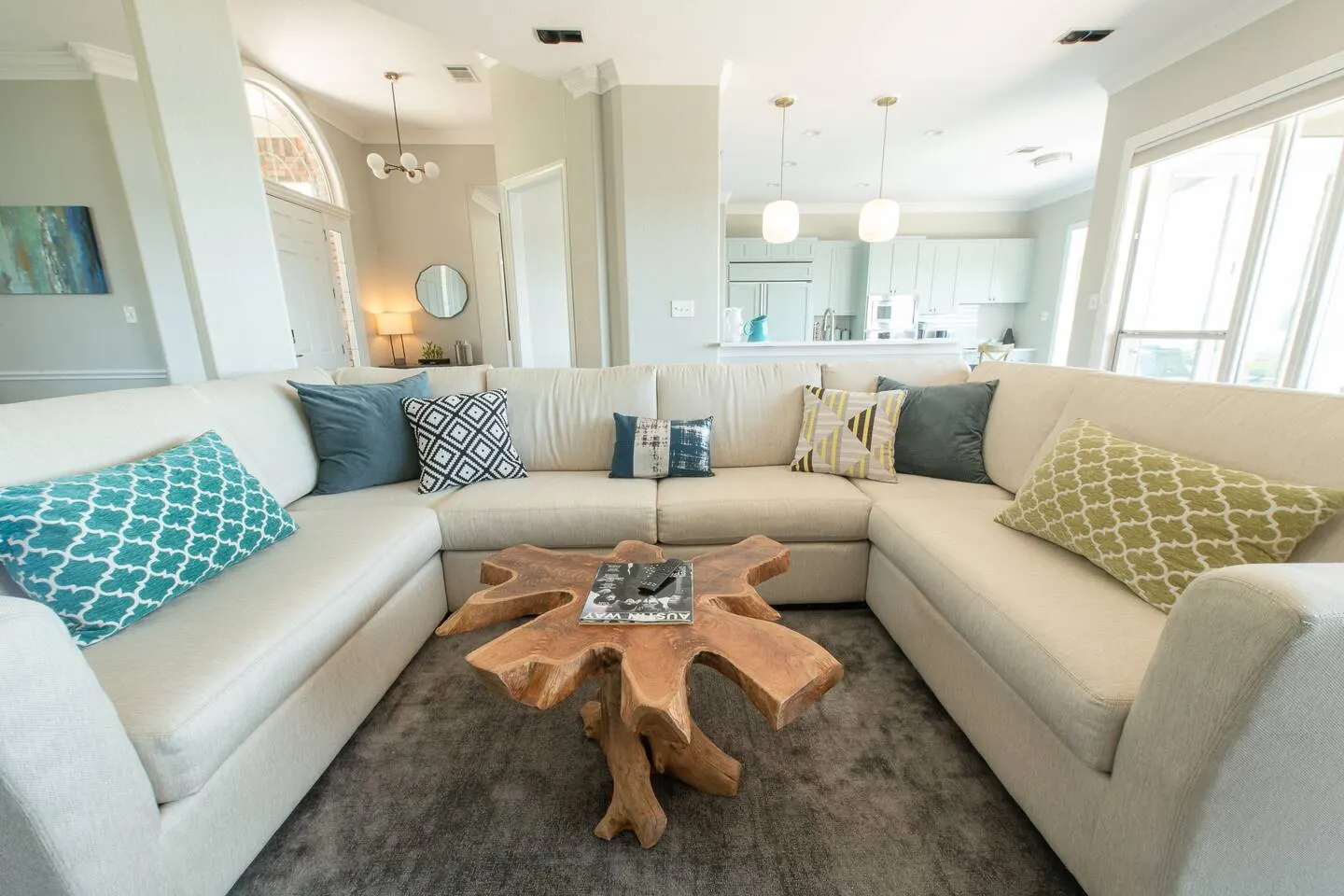 Relaxing Lake View Stay: Hot Tub, Grill & Games 10