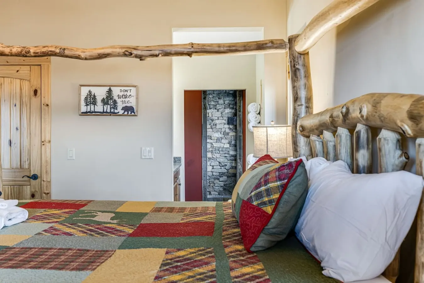 Mtn View Cabin Hot Tub, Pool Table & Fireplace 17