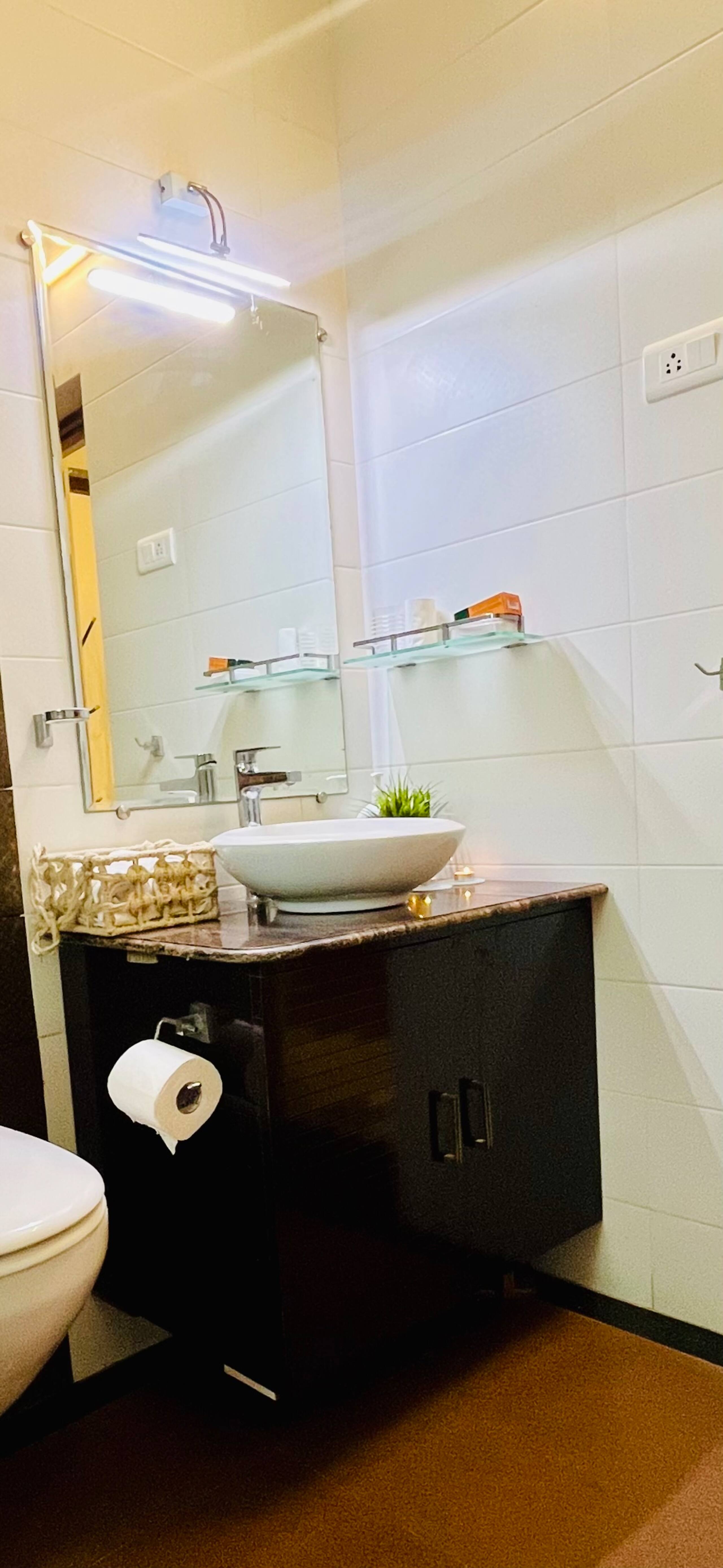 SunDarya Poolside 2BHK close to Beach WIFI Parking 35
