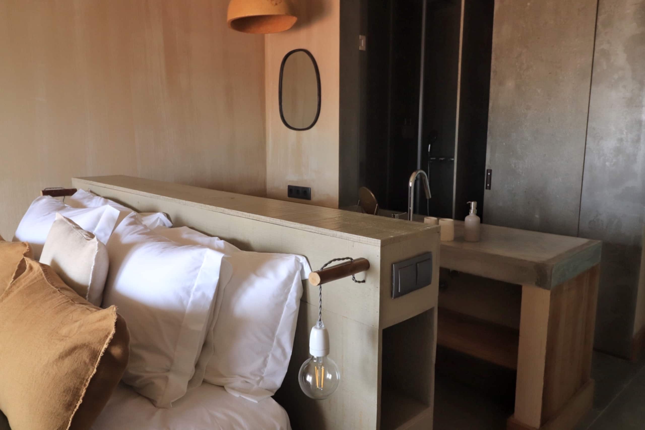 Boutique B&B-Double room w/Balcony, BKF,500m Ocean 24