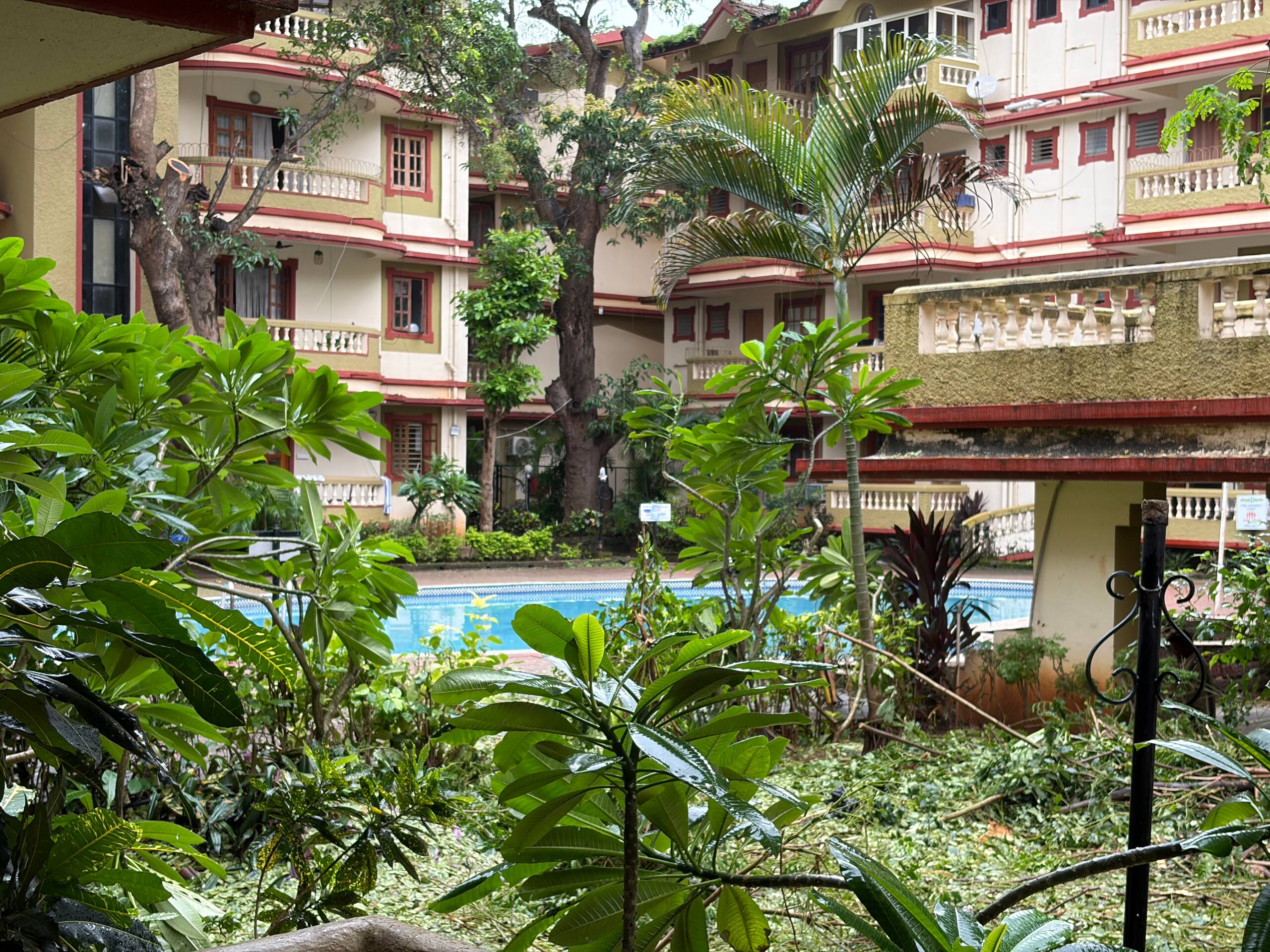 Sands & Sapphire| Cozy 1BHK, Pool view Apt. 34