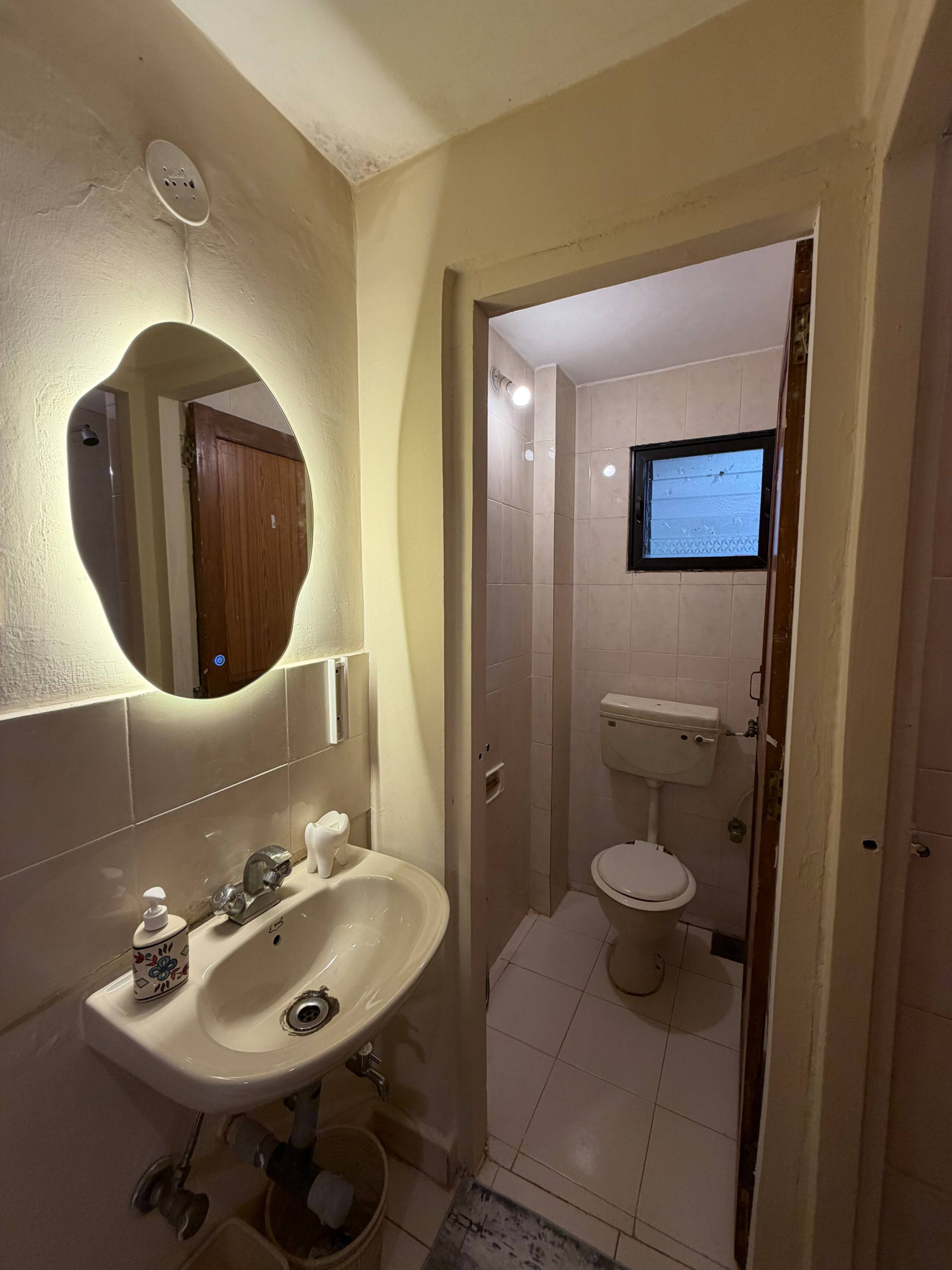 Sands & Sapphire| Cozy 1BHK, Pool view Apt. 8