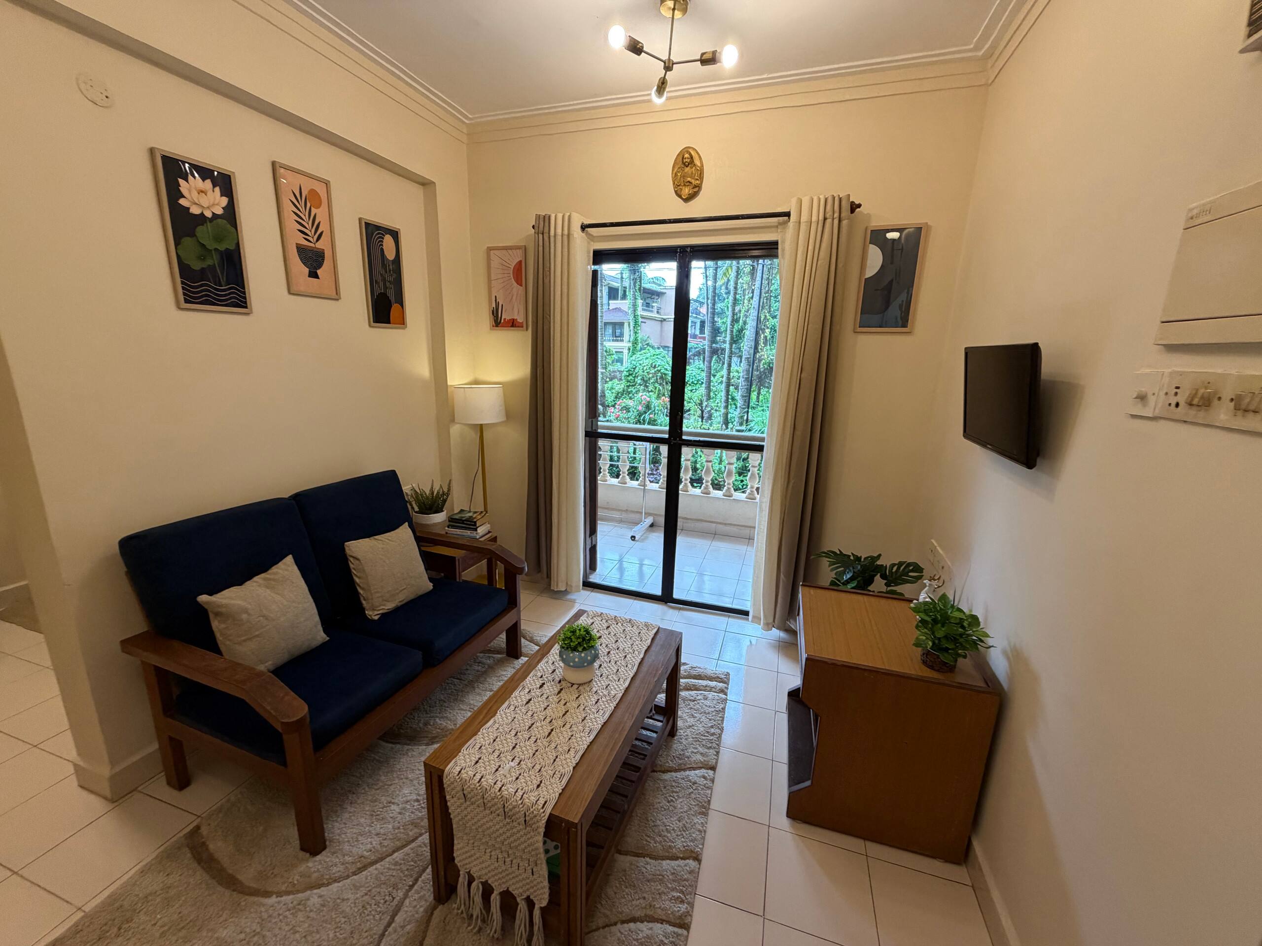 Sands & Sapphire| Cozy 1BHK, Pool view Apt.