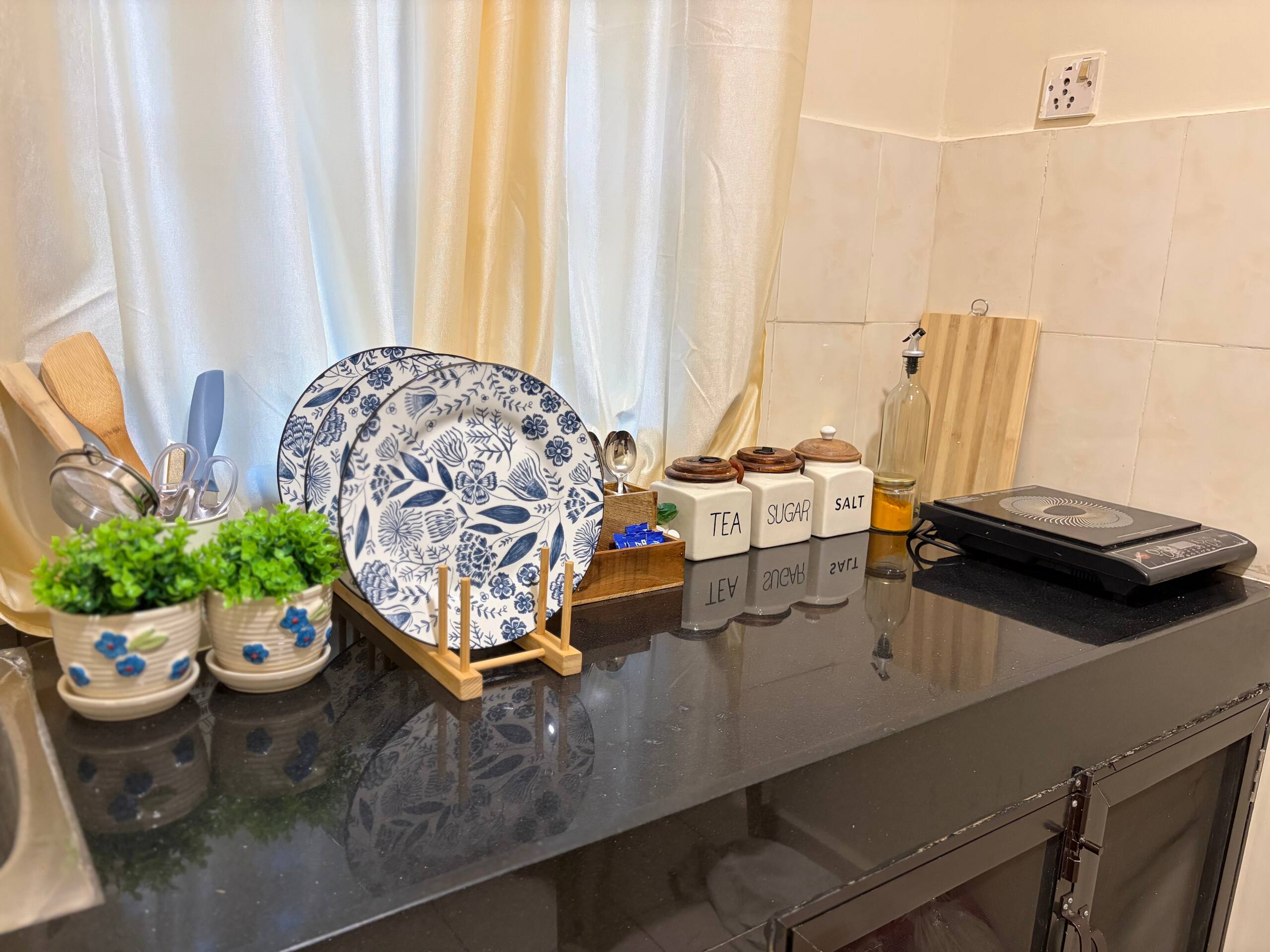 Sands & Sapphire| Cozy 1BHK, Pool view Apt. 15