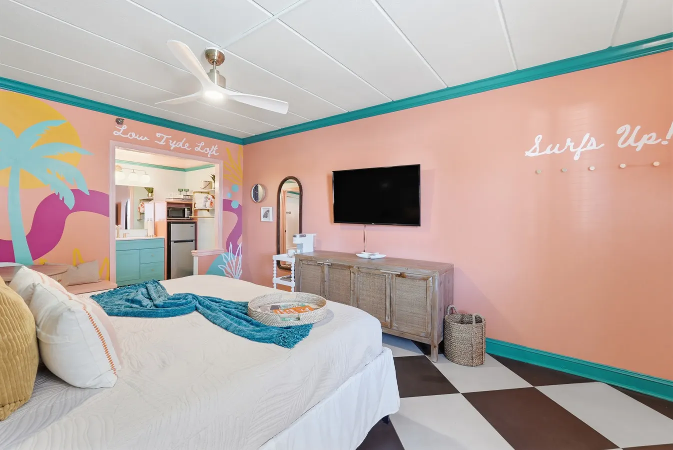 Low Tyde Loft at the Sea & Breeze 15