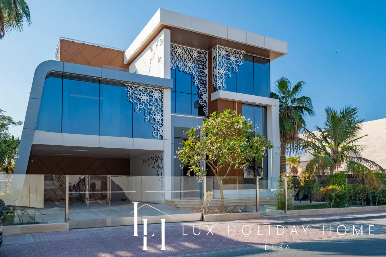 LUX The Custom Palm Island Mansion 2 2
