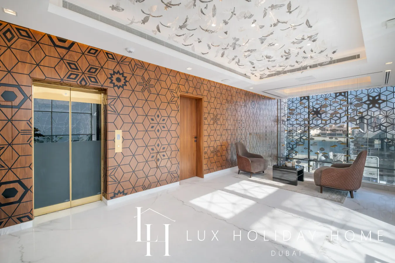 LUX The Custom Palm Island Mansion 2 13
