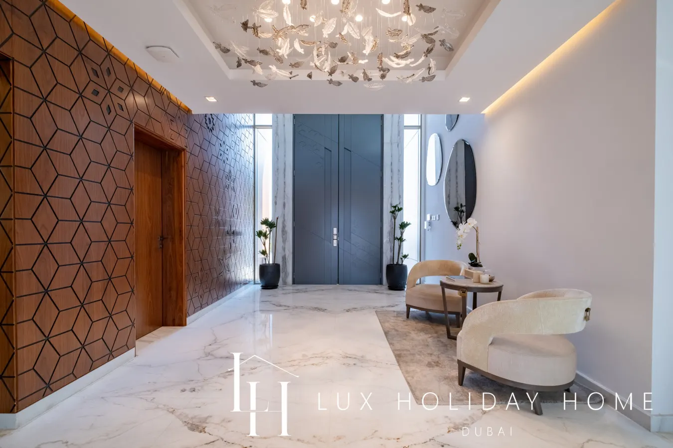 LUX The Custom Palm Island Mansion 2 17