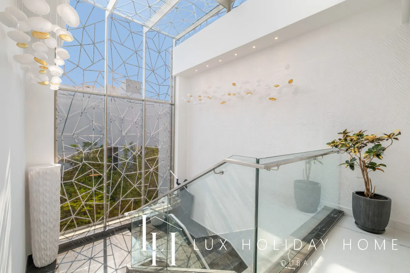LUX The Custom Palm Island Mansion 2 20
