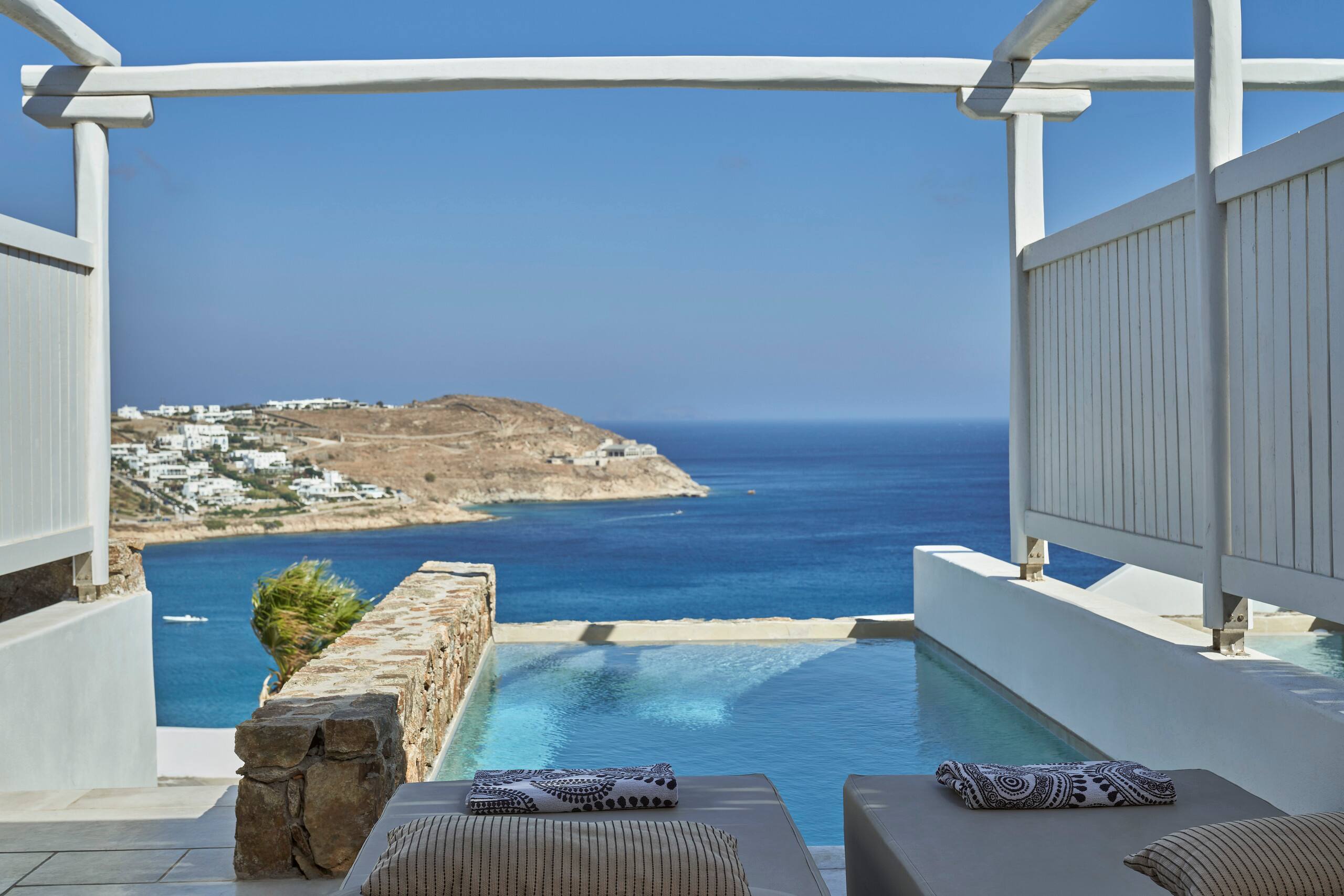 Honeymoon Bliss suite with private pool sea view