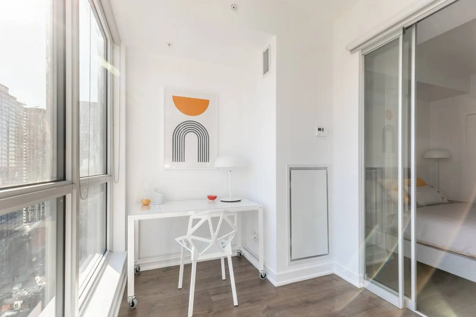 Upscale 1BR Home Incredible Views Free Parking 15