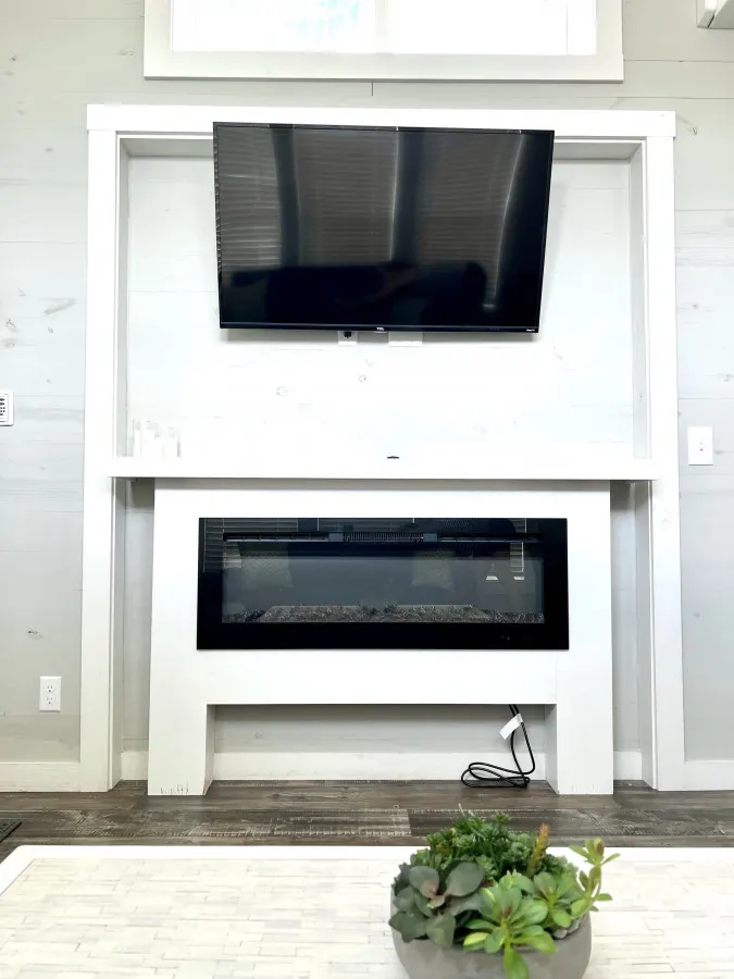 The Lakeview House - Pet friendly Lakeside Tiny Home in Clermont 9