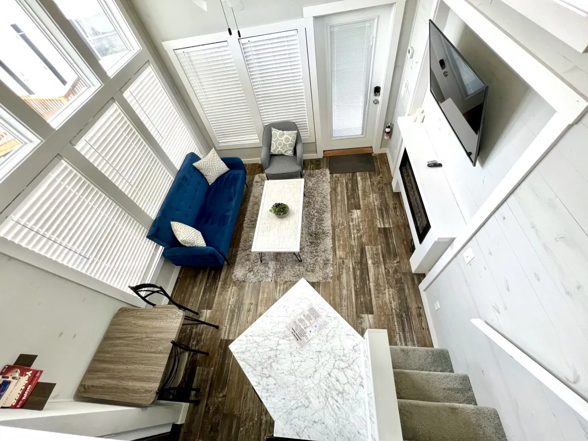 The Lakeview House - Pet friendly Lakeside Tiny Home in Clermont 16