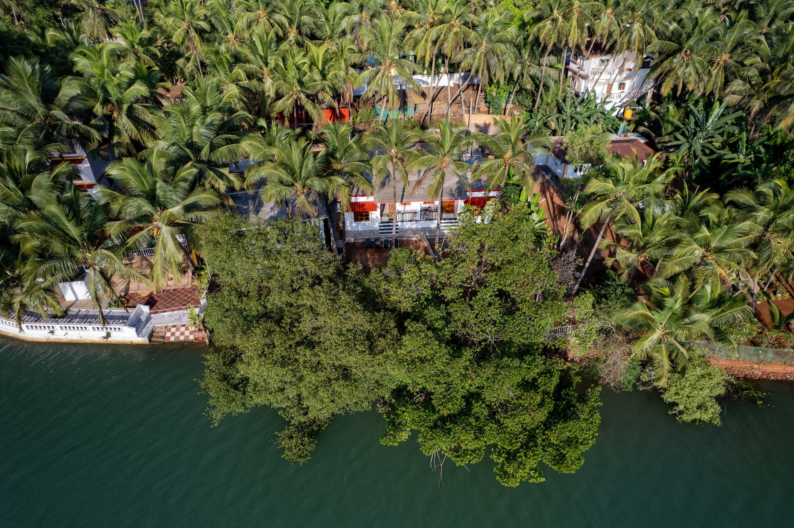 Element Stays Talpona : Sun 2BHK Riverside House