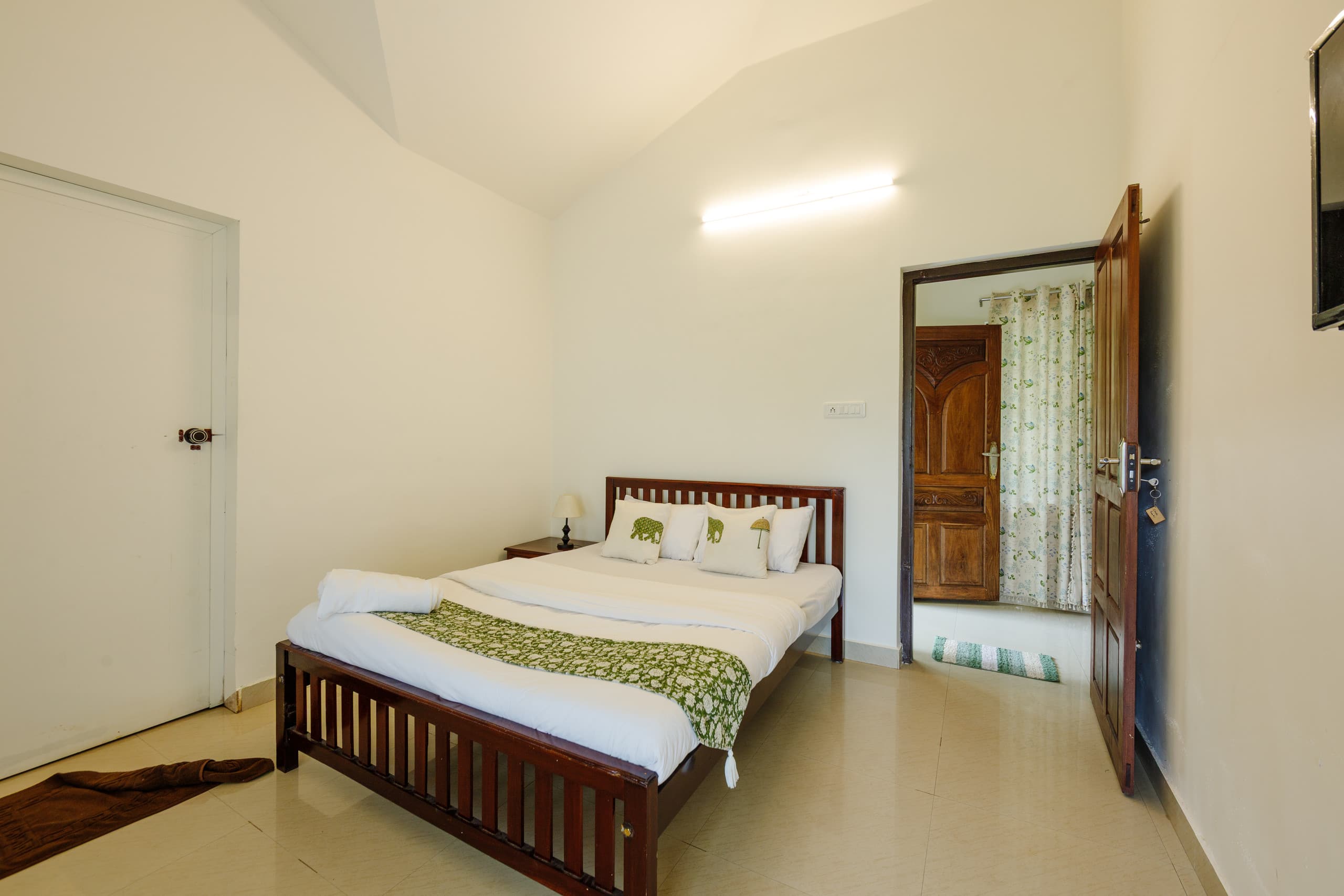 Family stay in Bisonvalley, Munnar 18