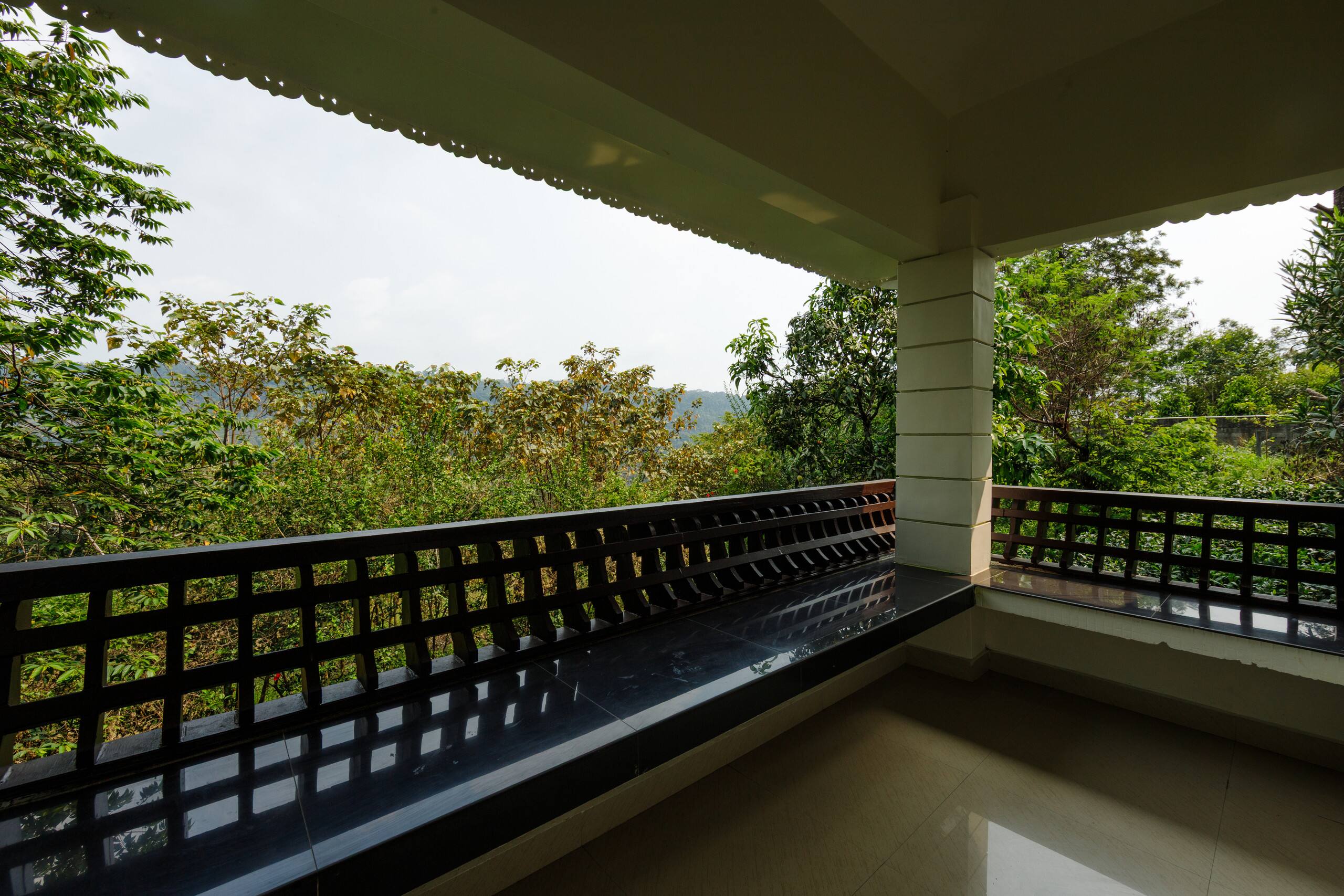 Family stay in Bisonvalley, Munnar 32