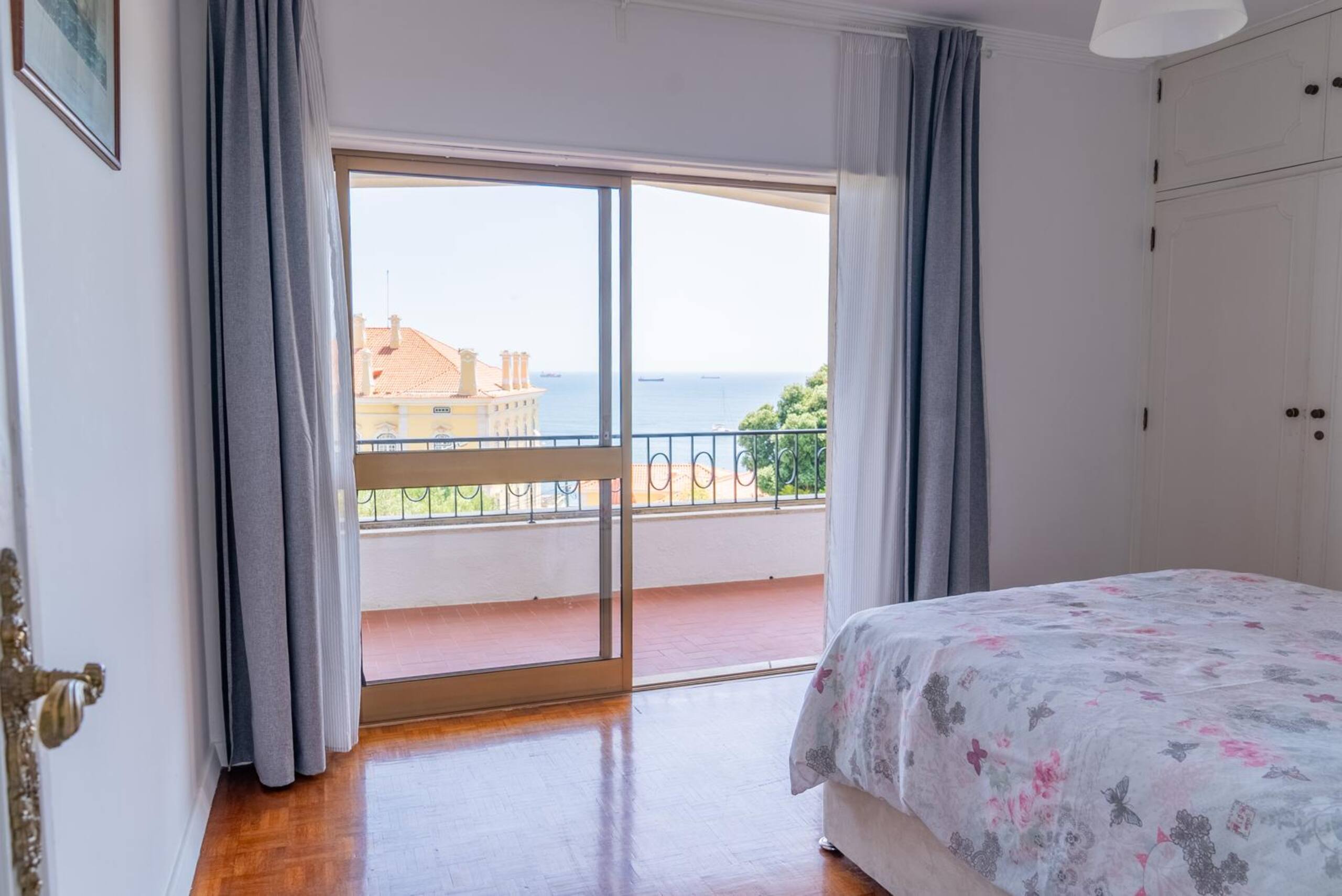 Ocean Breeze Hideaway in Cascais 37