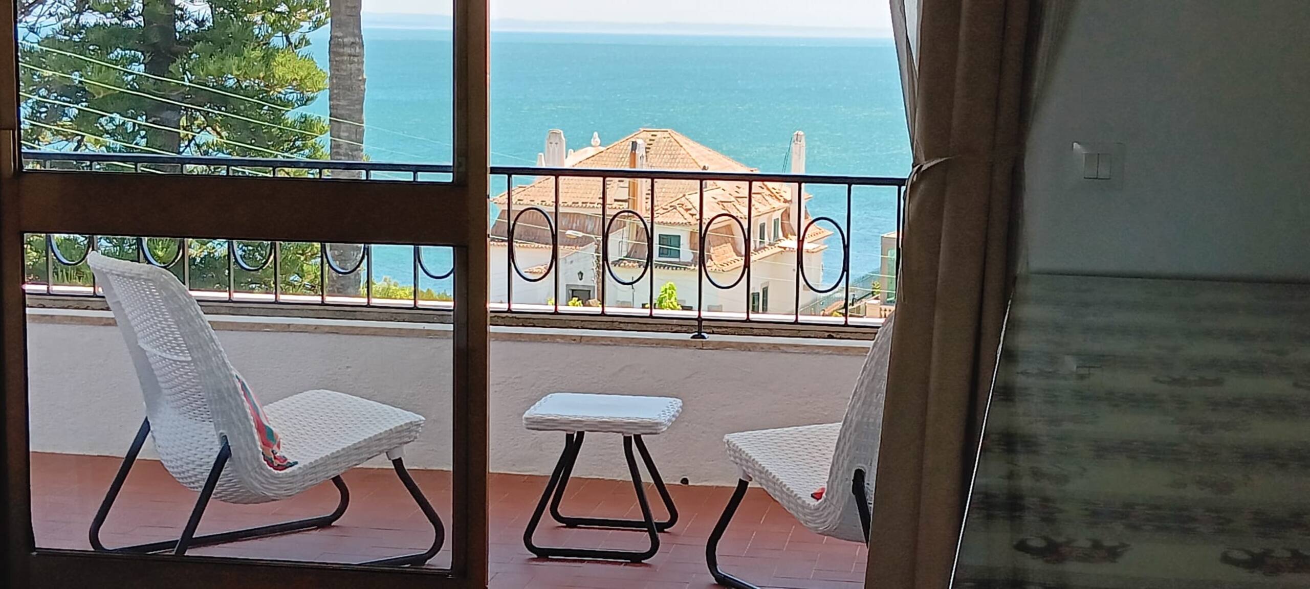 Ocean Breeze Hideaway in Cascais 27