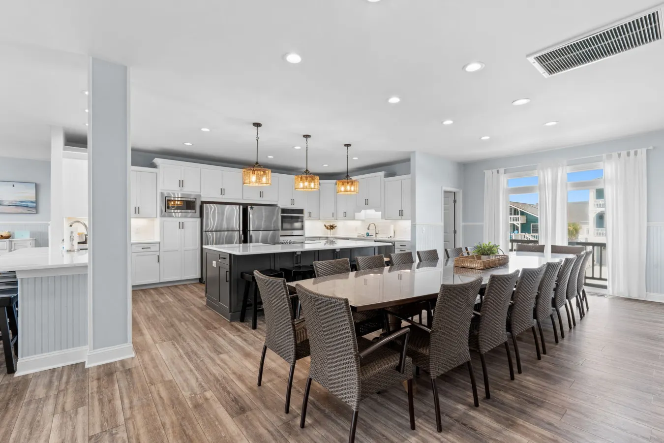 NEW LISTING - Fifty East First 10